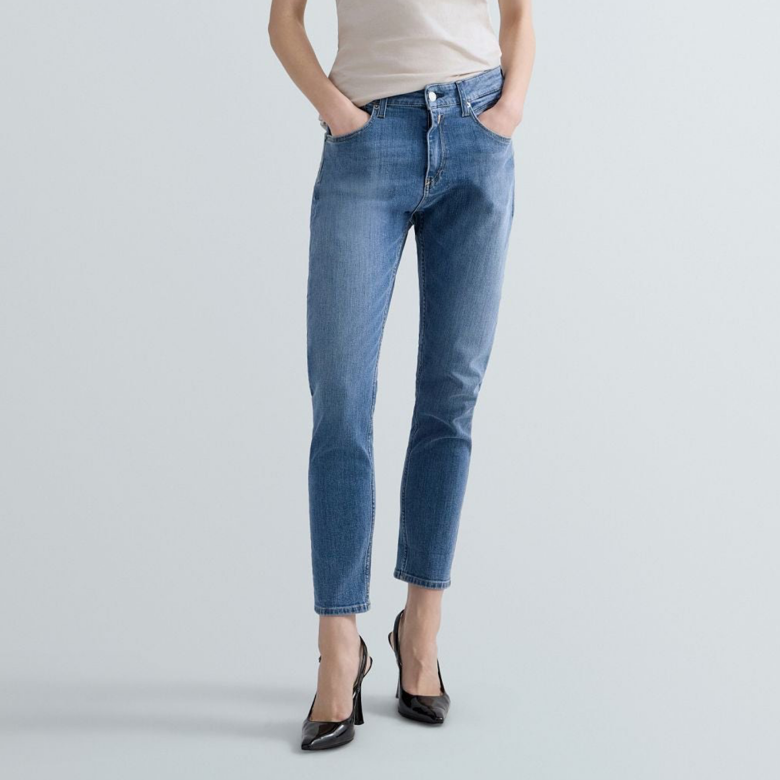 Дамски дънки Replay Women Jeans WA416.000.685 115 Front View