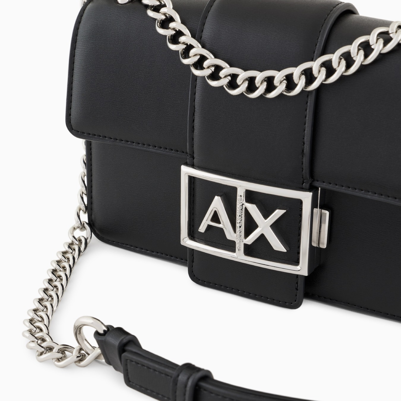 Дамска чанта Armani Exchange Women Shoulder Bag XW000071 AF12039 Close-Up