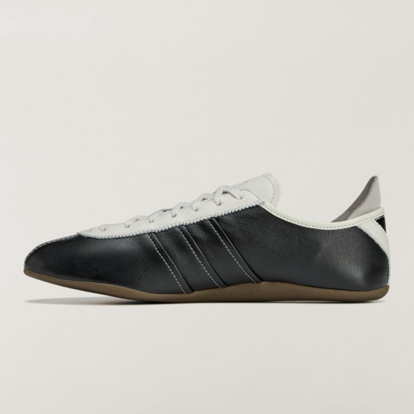Y-3 Tokyo Men Sneakers Medial View