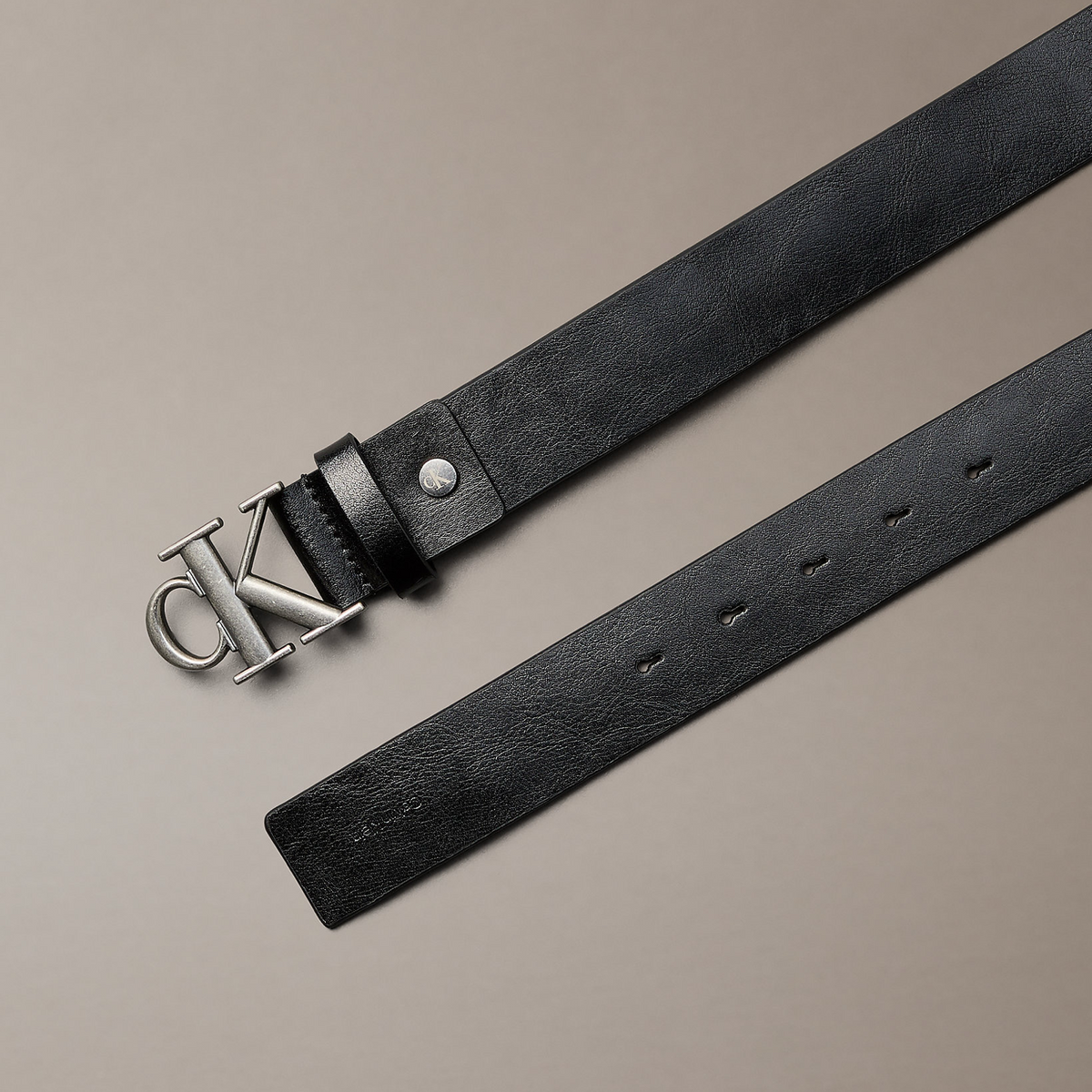 Мъжки подаръчен комплект Calvin Klein Men Gift Box Wallet And Belt LV04D0017G UB1 Top View