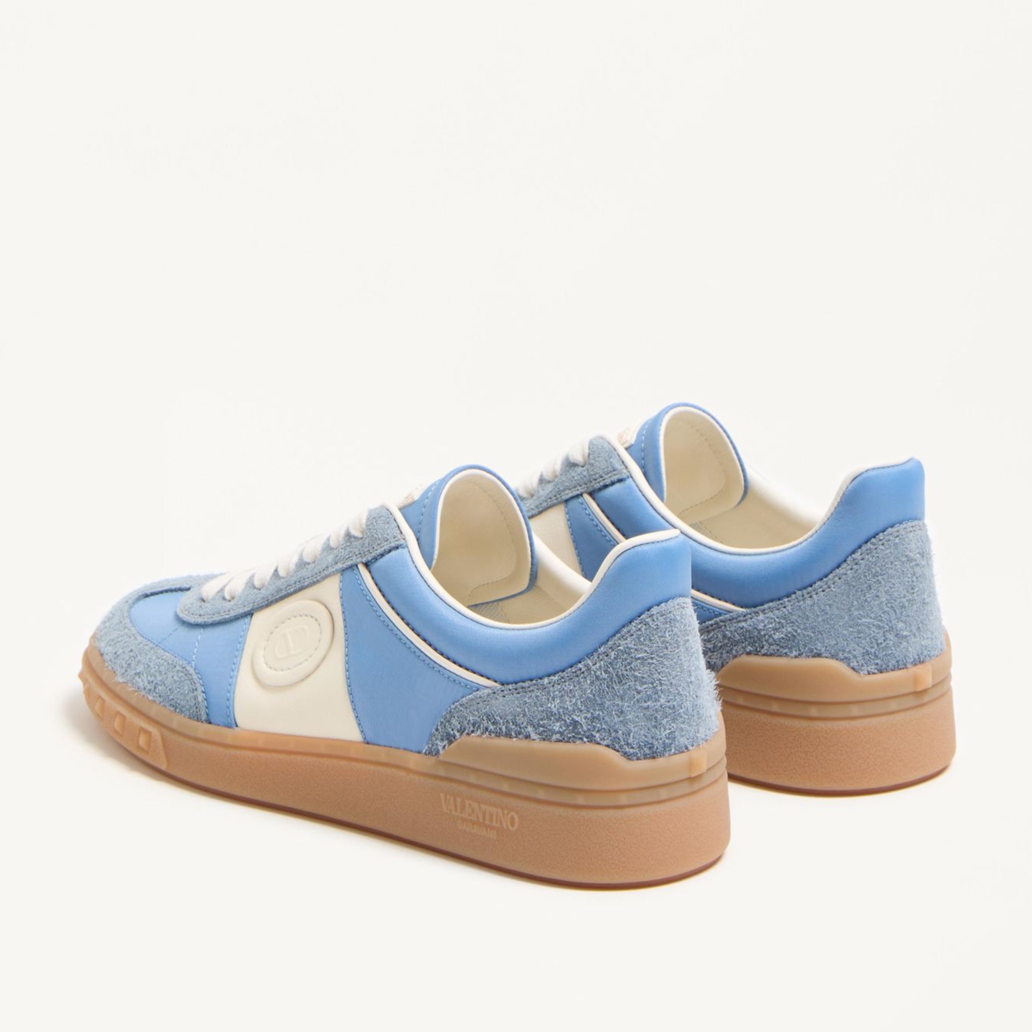 Мъжки кецове Men’s sneakers Valentino Garavani Upvillage 7Y2S0H77MBM BQG Light Blue heel view
