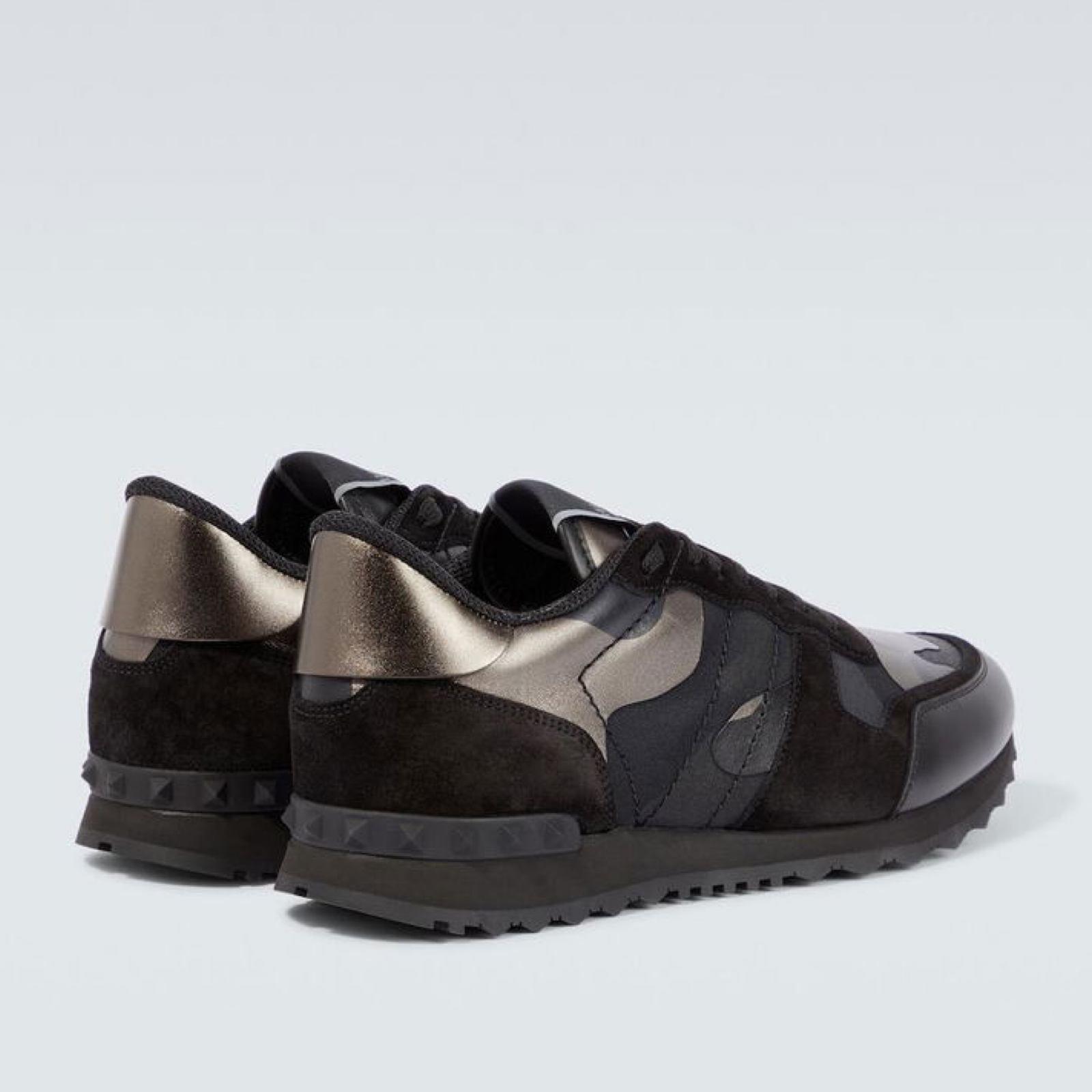 Valentino Garavani Rockrunner Men Sneakers Heel View