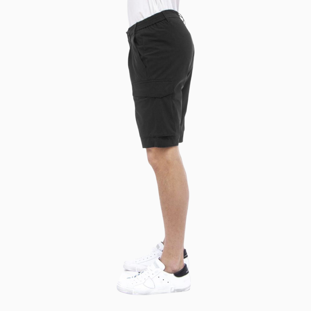 Мъжки къси карго панталони в черно Men’s cargo shorts People of Shibuya in Black Front view
