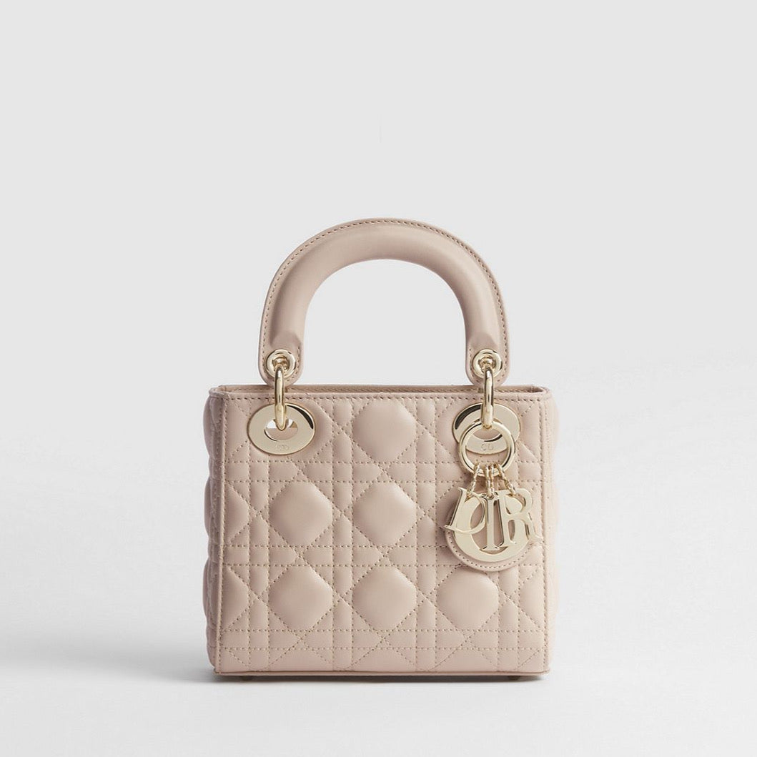 Дамска чанта Dior women’s hand bag M0505ONGE_M51U front view