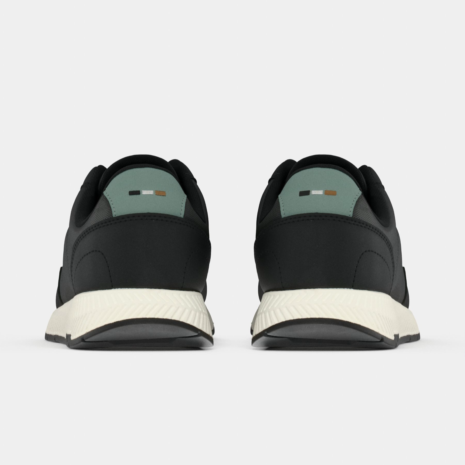 Мъжки кецове Boss Men Sneakers 50536481 024 Heel View