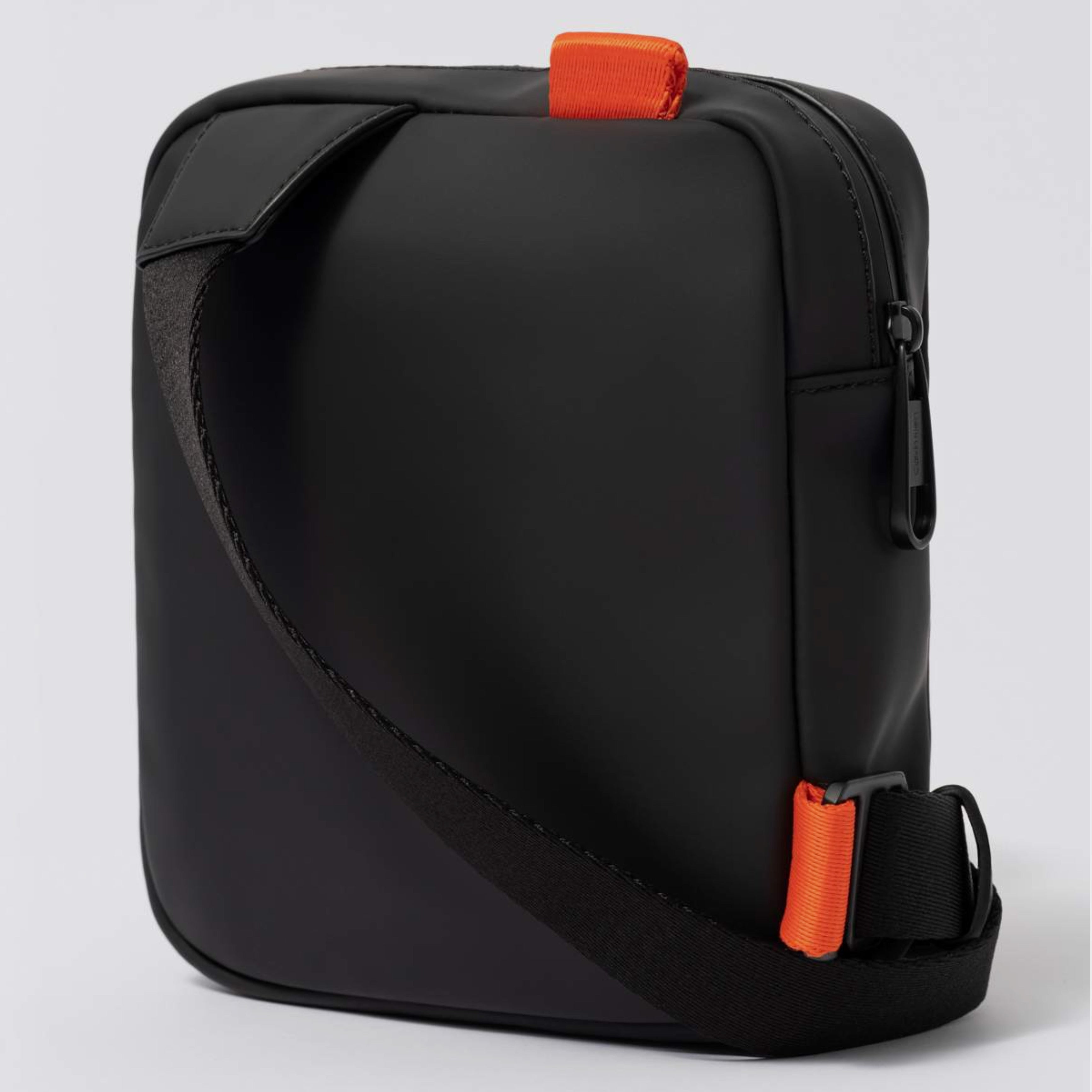 Мъжка чанта Men’s crossbody bag Calvin Klein K50K509560 Black back view
