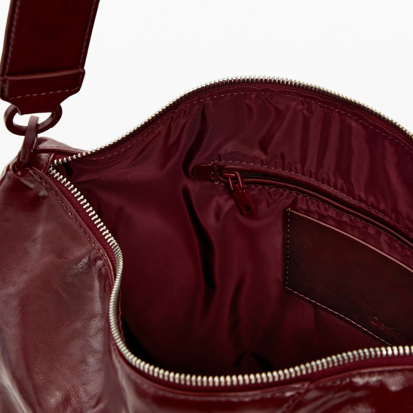 Дамска чанта Desigual Women Shoulder Bag 26SAXPBG 3032U Inside View