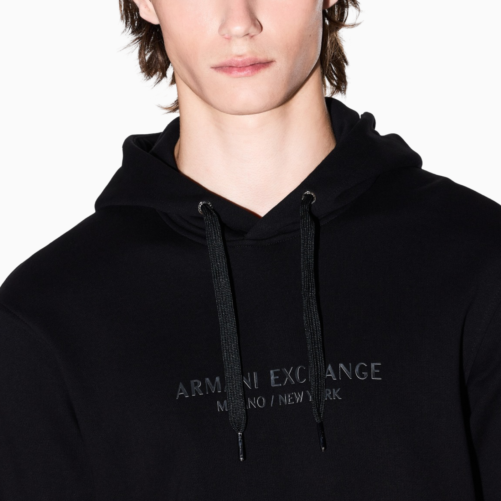 Мъжко черно худи Armani Exchange Men Hoodie XM001294 AF20934 Close-Up