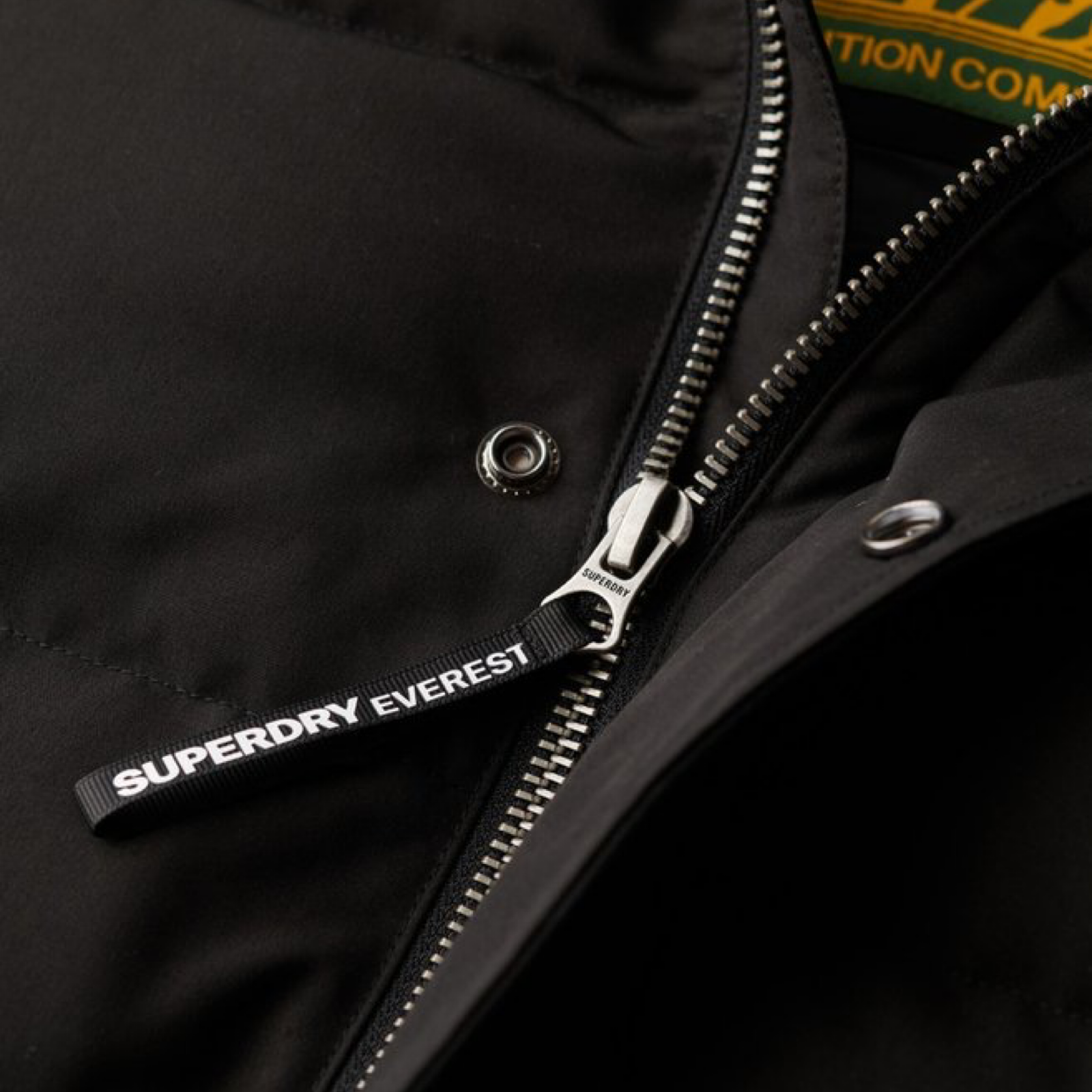 Мъжко зимно яке Superdry Everest Men Jacket M5011743A Close-Up