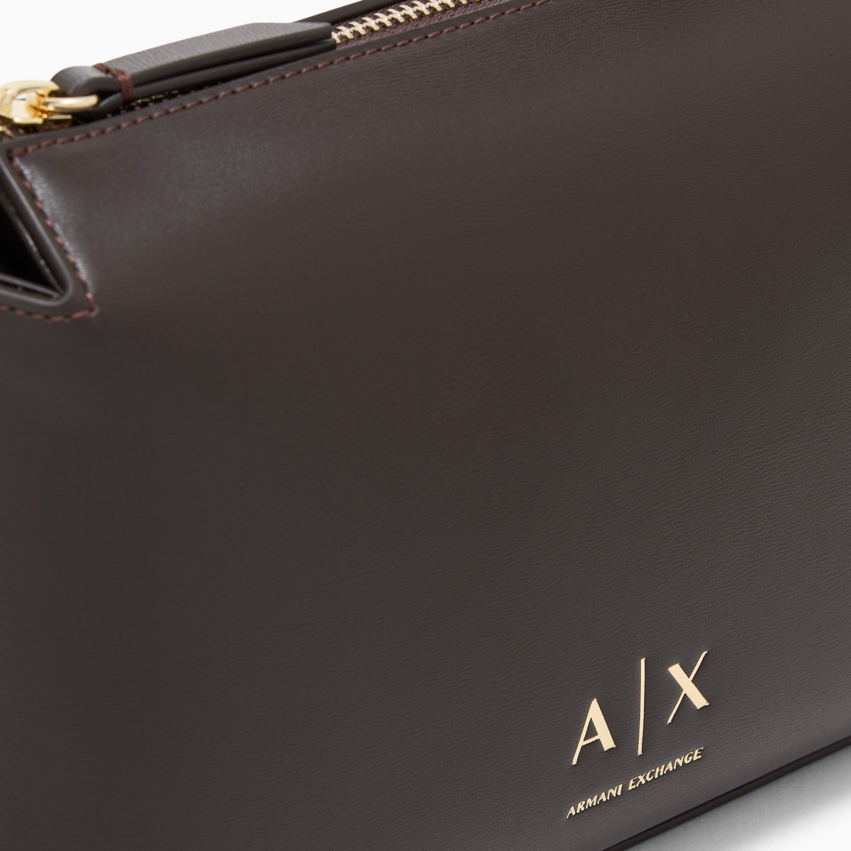Дамска кафява чанта Armani Exchange Women Shoulder Bag XW002990 AF26452 U6032 Close-Up