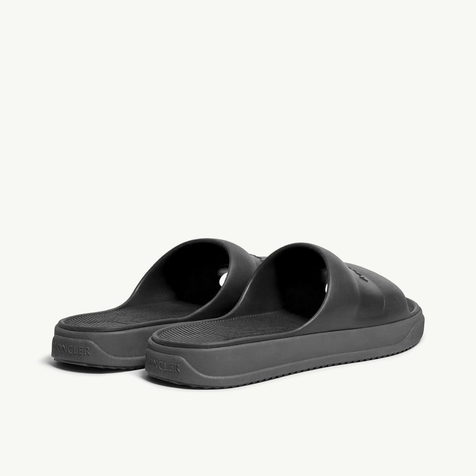 Moncler Altive Slippers L109B4C00030M8260999 Heel View