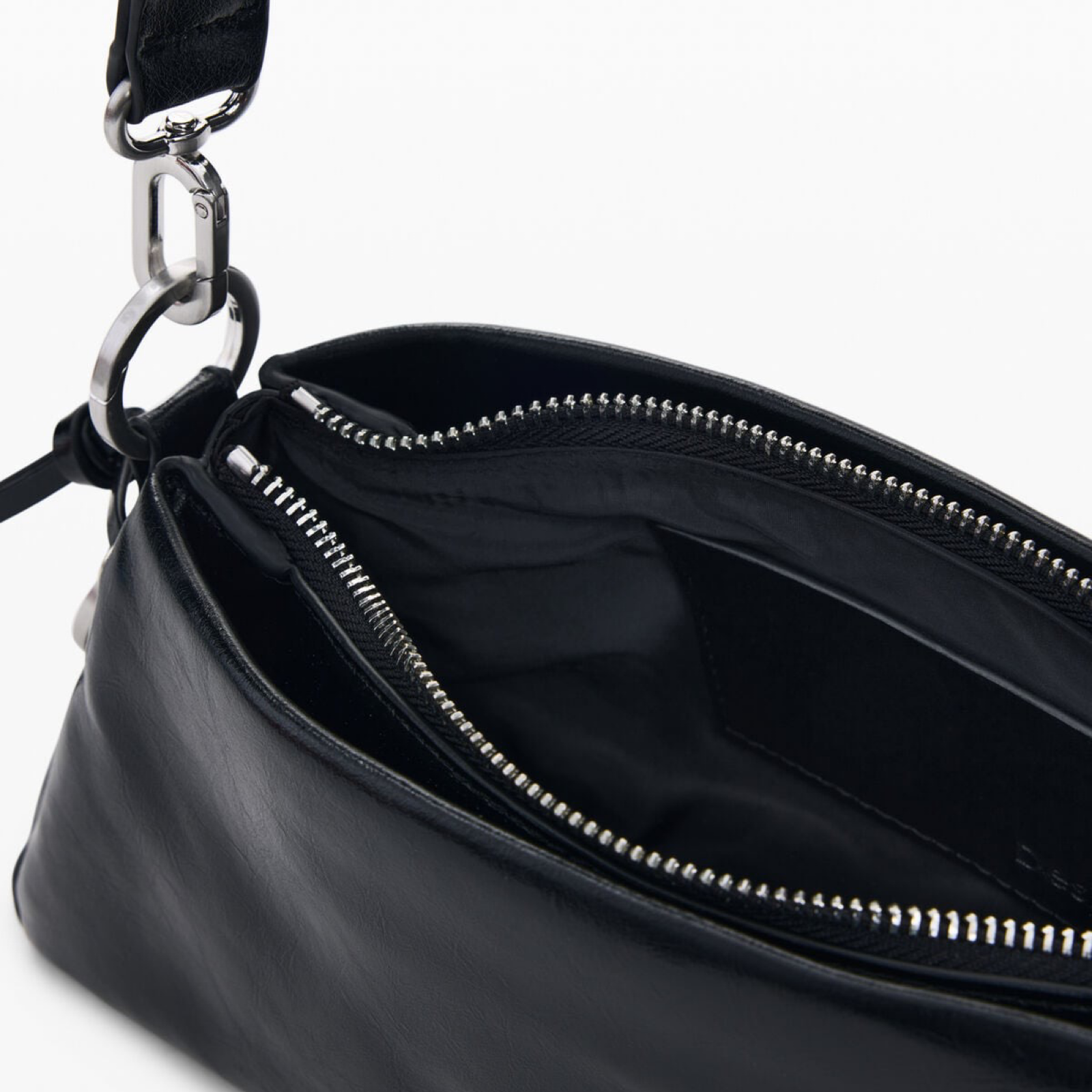 Дамска чанта Desigual Women Handbag 26WAXP64 2000 Inside View