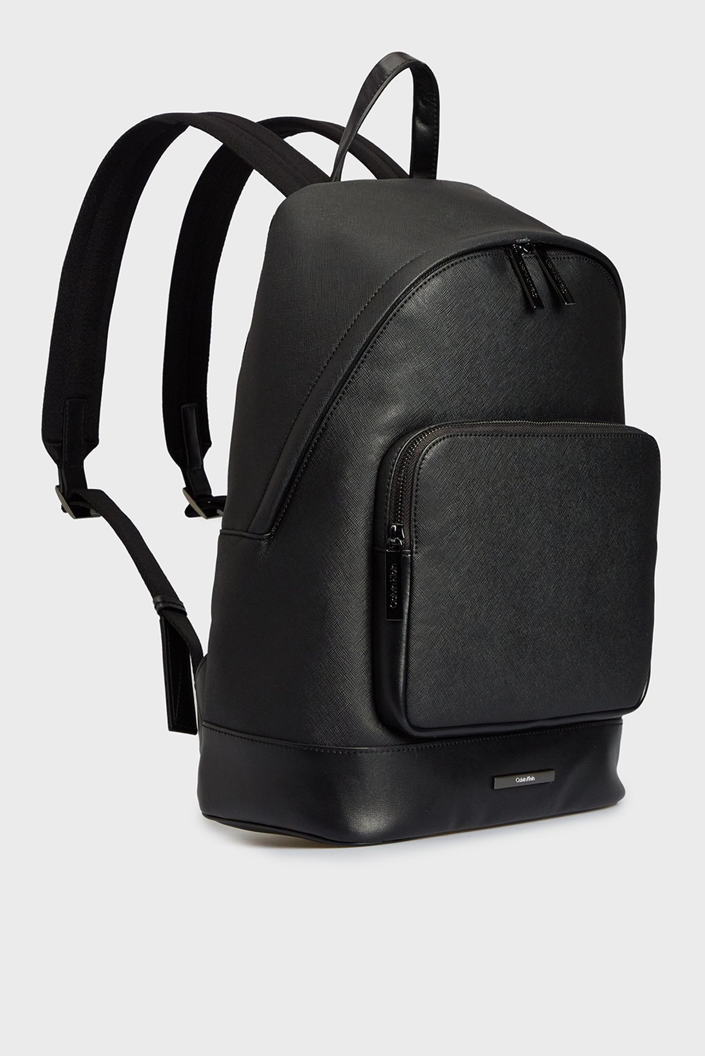 Мъжка раница Men’s rucksack Calvin Klein
K50K511617 Black angled view