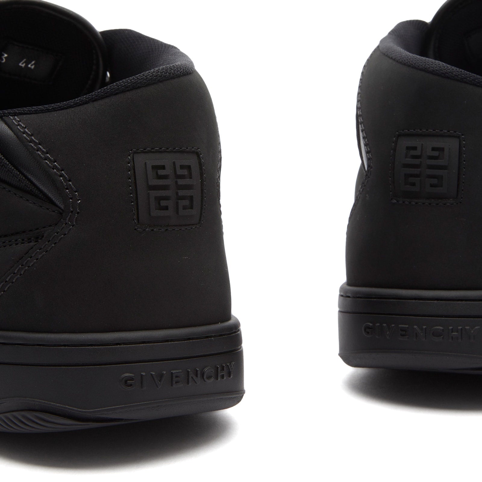 Givenchy Skate Men Sneakers BH009KH1QA001 Close-Up