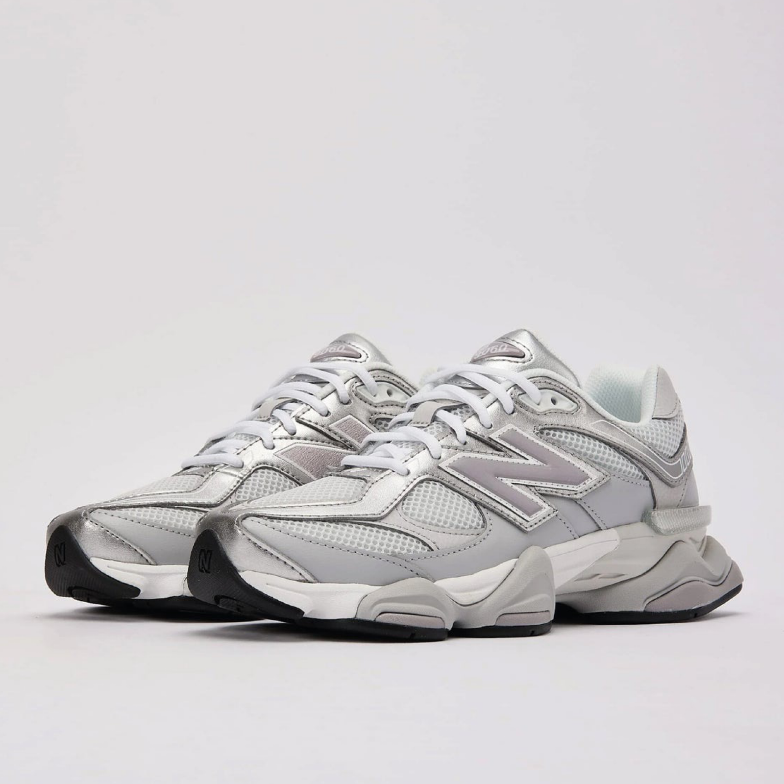 Унисекс маратонки New Balance 9060 Sneakers U90606MU Front View