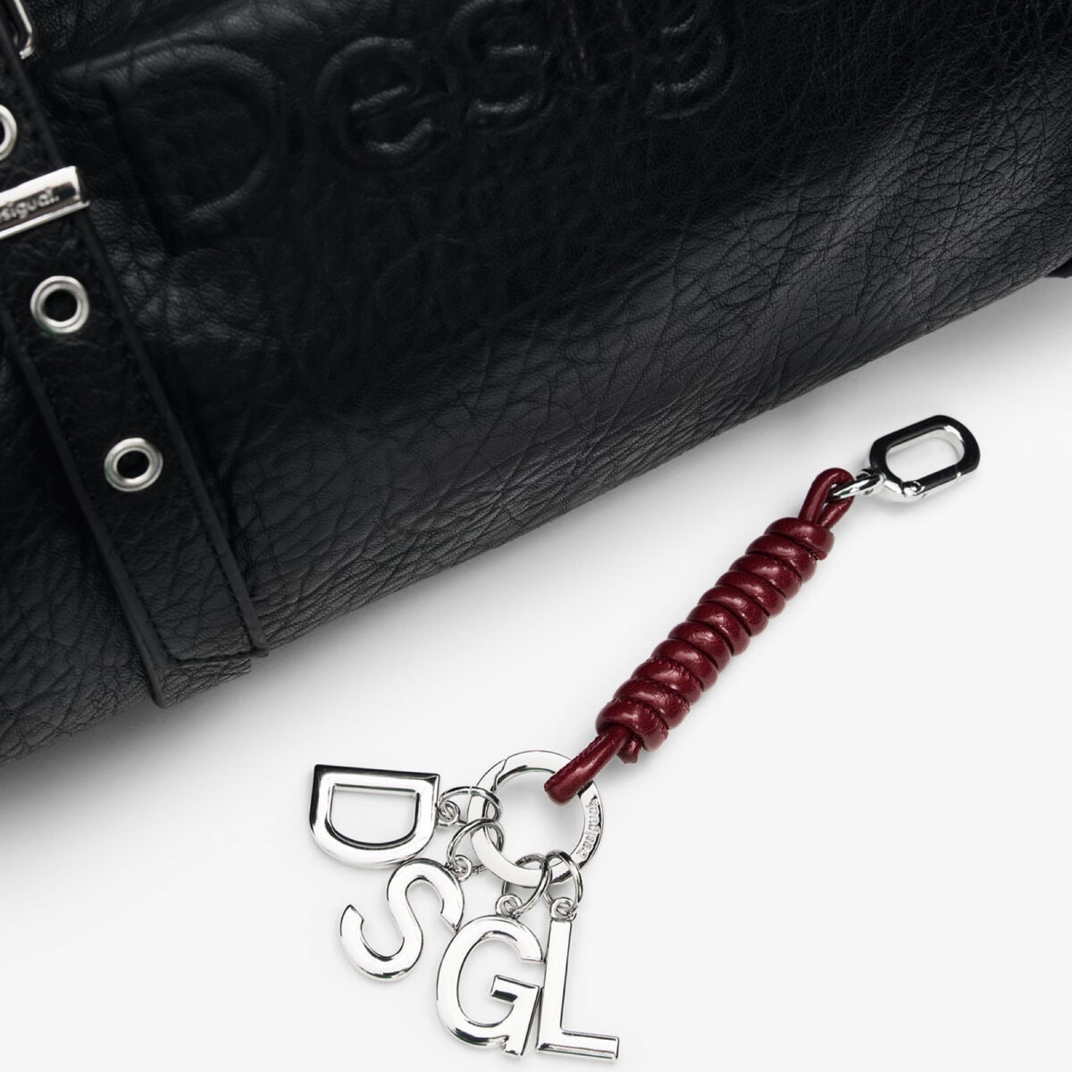 Дамска чанта Desigual Women Shopping Bag 26WAXP06 2000 Close-Up