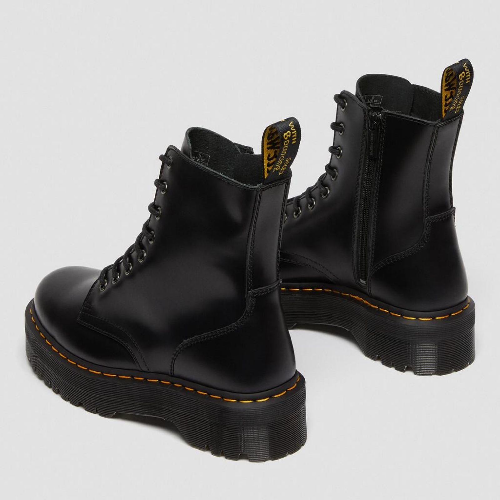 Дамски боти Dr. Martens Women Boots 
15265001 Heel View