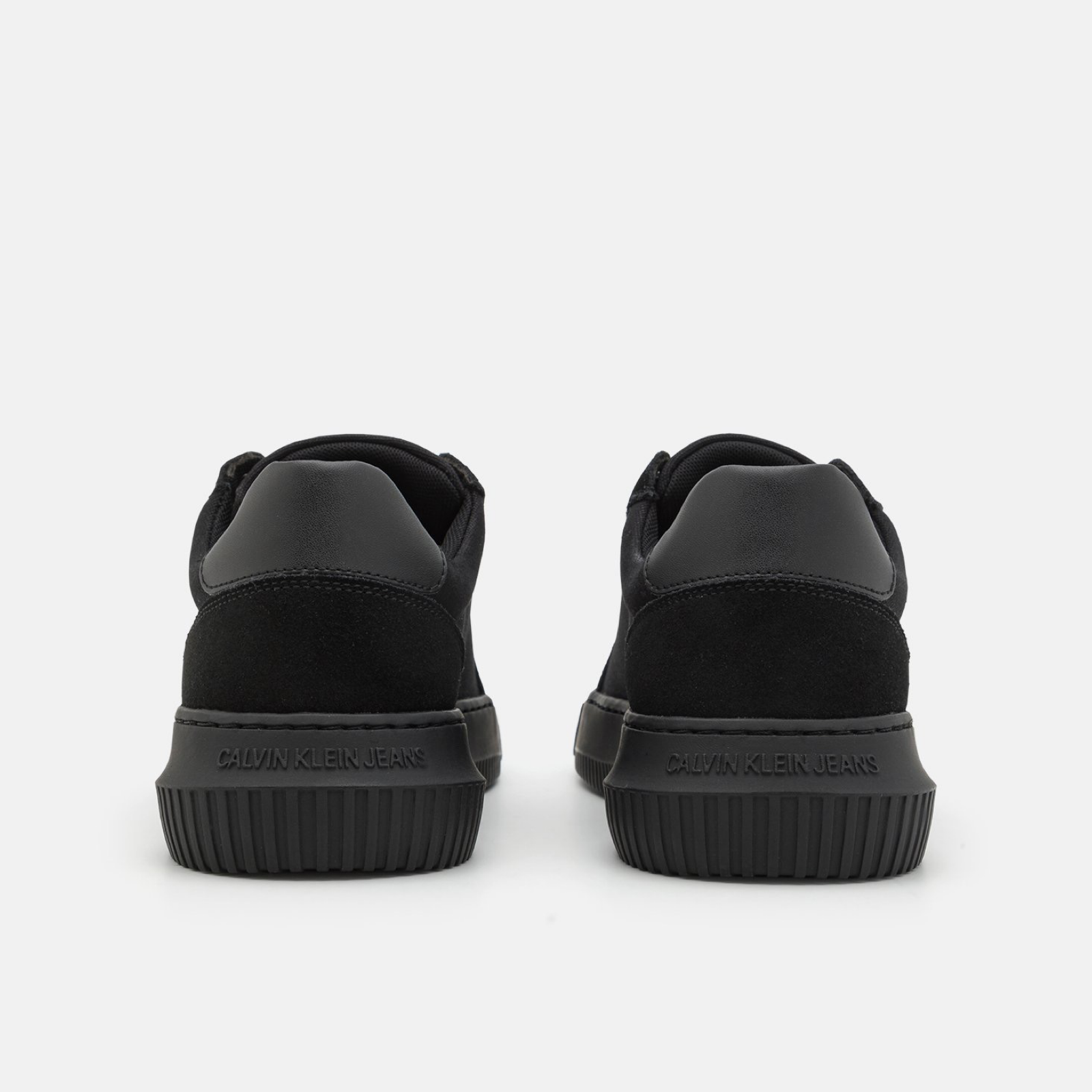 Мъжки черни кецове Calvin Klein Jeans Men Sneakers YM0YM01299 Heel View