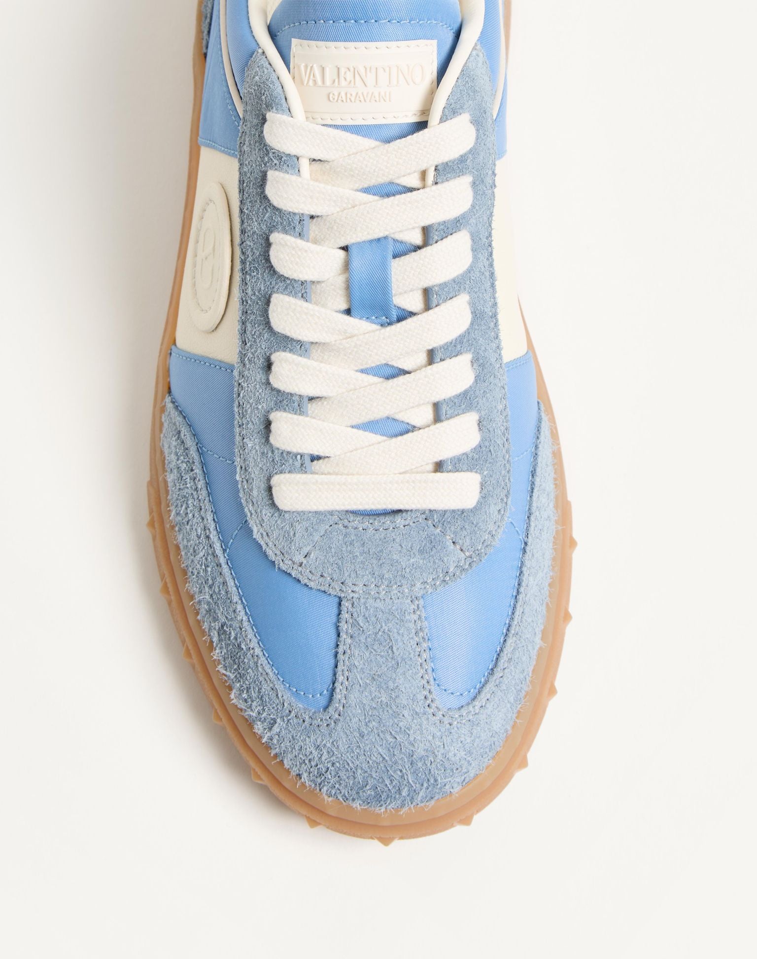 Мъжки кецове Men’s sneakers Valentino Garavani Upvillage 7Y2S0H77MBM BQG Light Blue cropped front view