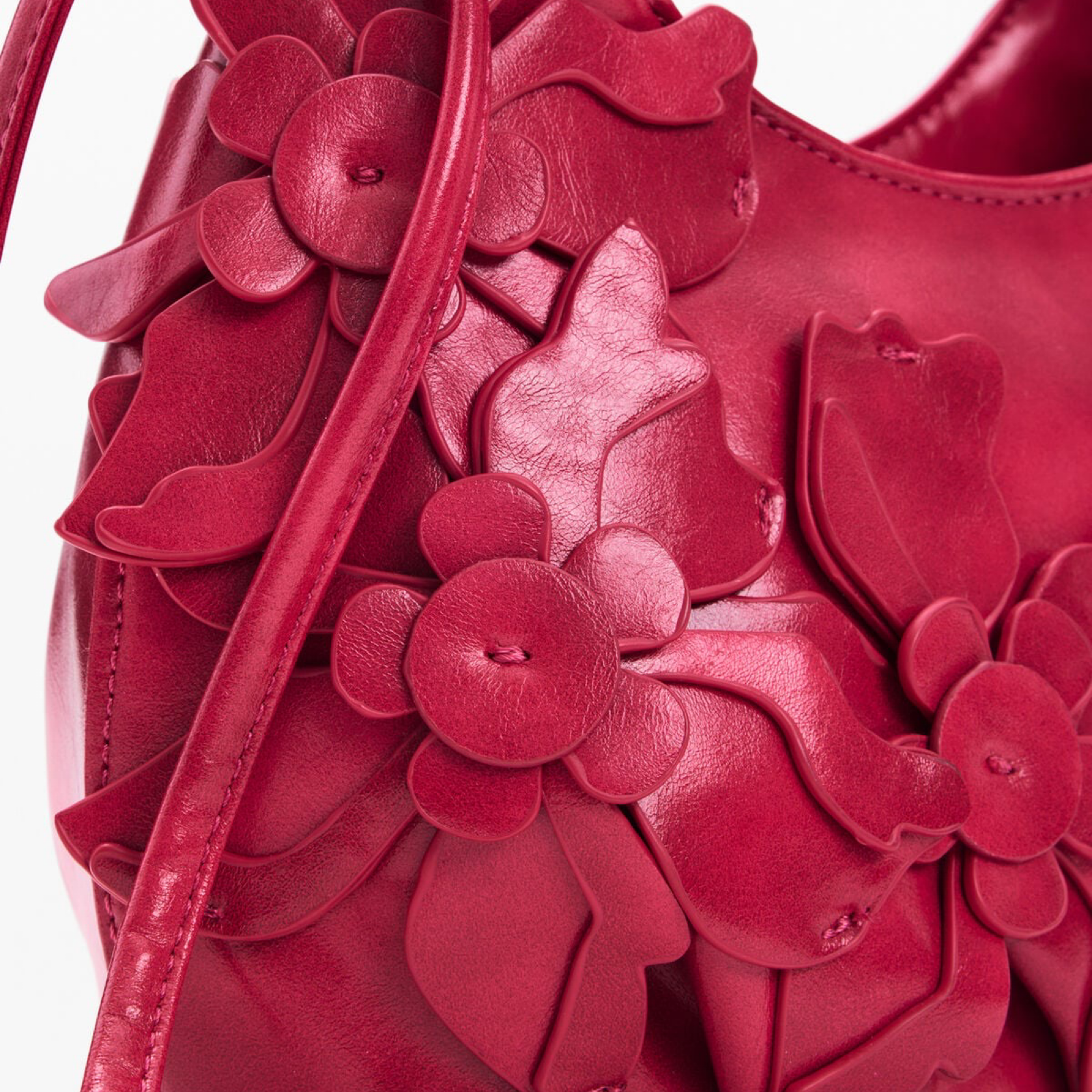 Дамска червена чанта Desigual Women Shoulder Bag 26WAXP63 3026 Close-Up
