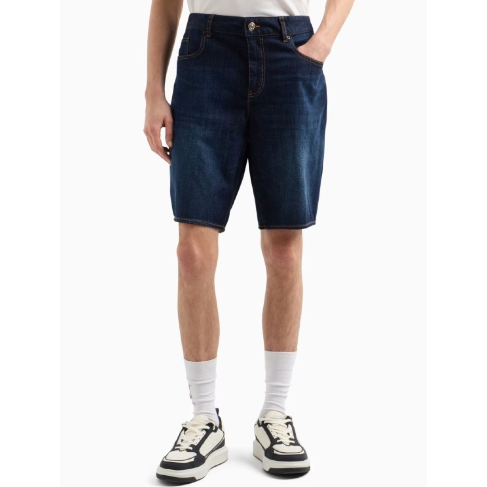 Мъжки къси дънки Armani Exchange Men Denim Shorts XM000073 AF13089 MB010 Front View