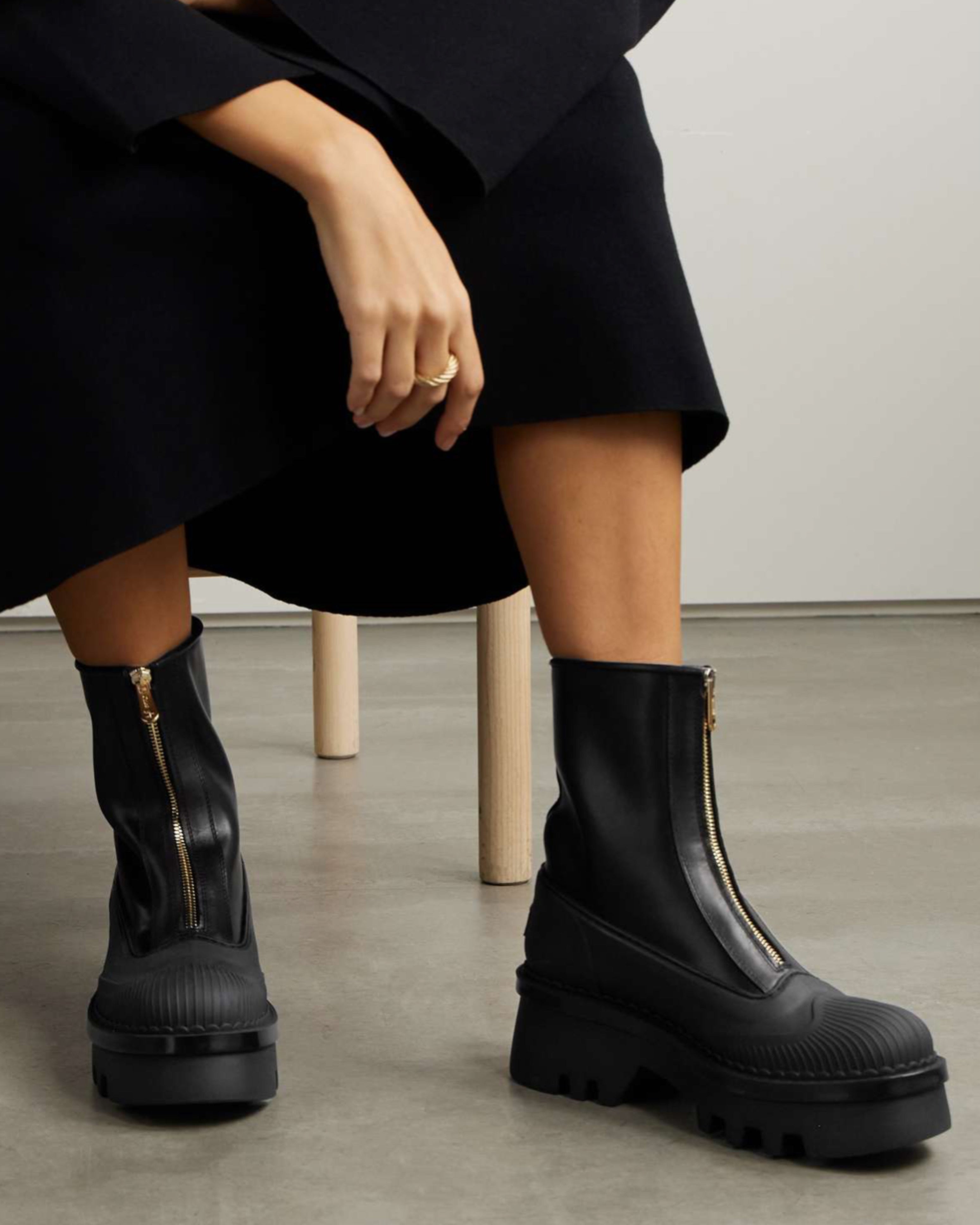 Дамски ботуши Women’s boots Chloé Raina Black lifestyle view