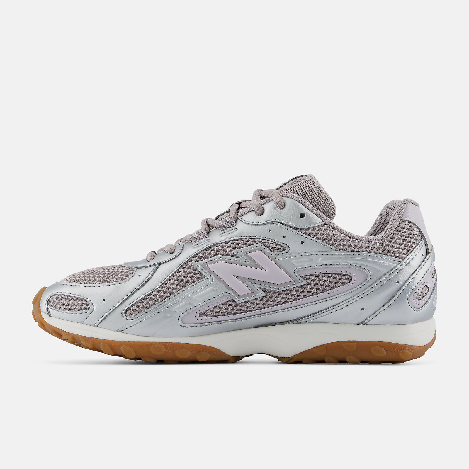 Дамски маратонки New Balance 204L Women Sneakers U204LPP Medial View