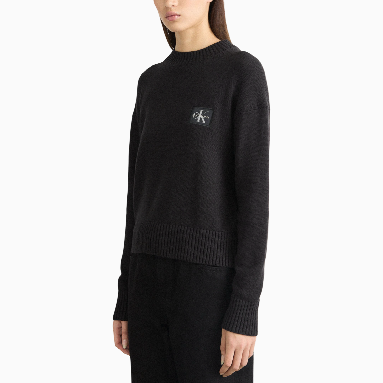 Дамски черен пуловер Calvin Klein Jeans Women Sweater LV047D351G Side View