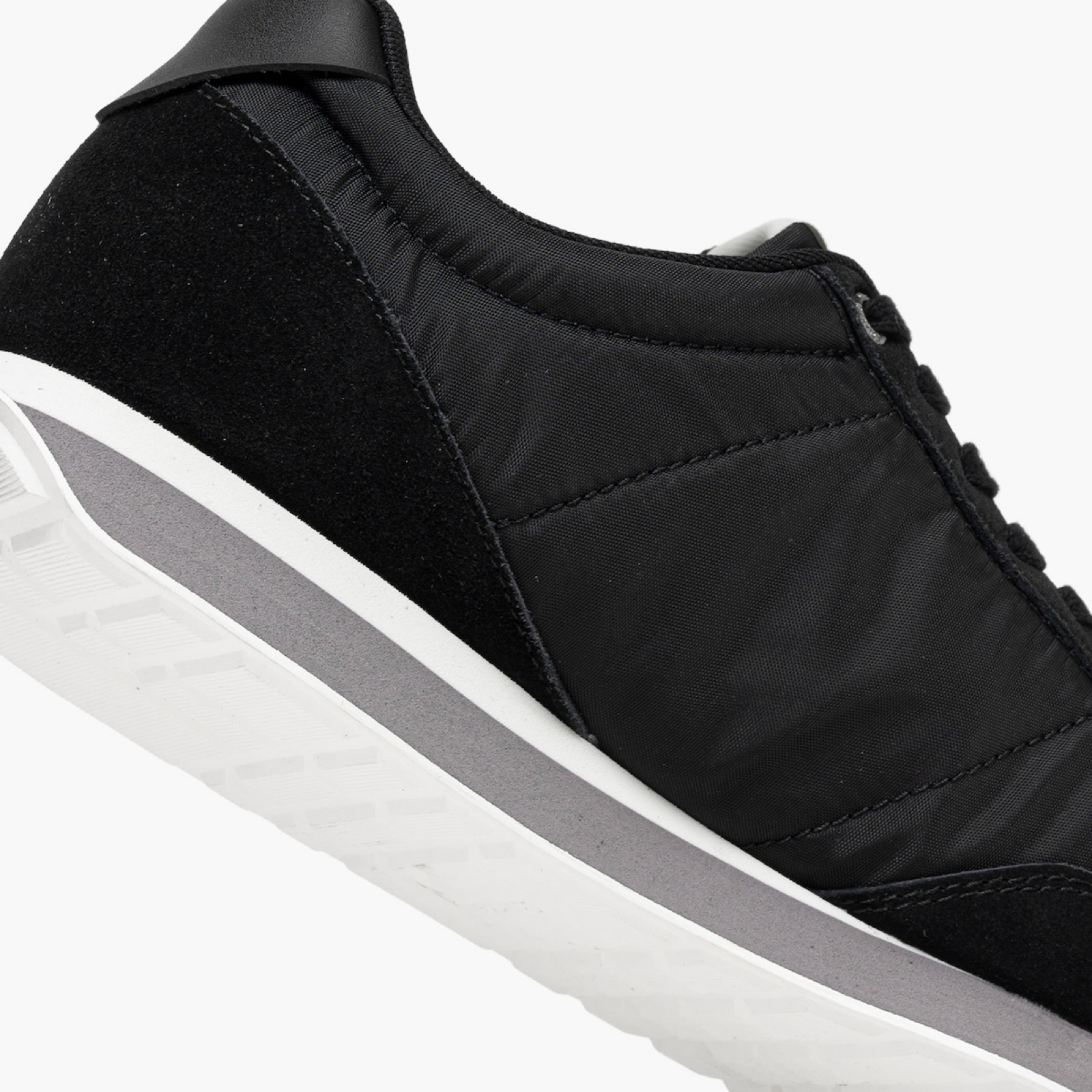 Мъжки маратонки Calvin Klein Jeans Men Sneakers YM0YM01361 01Q Insole View