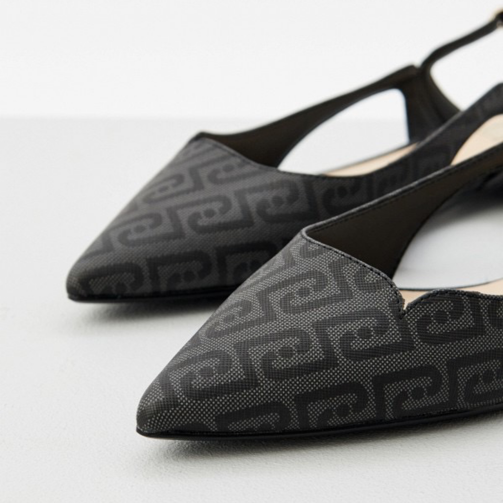 Дамски балерини Liu Jo Women Slingback Ballerina’s SA6029 EX339 22222 Close-Up