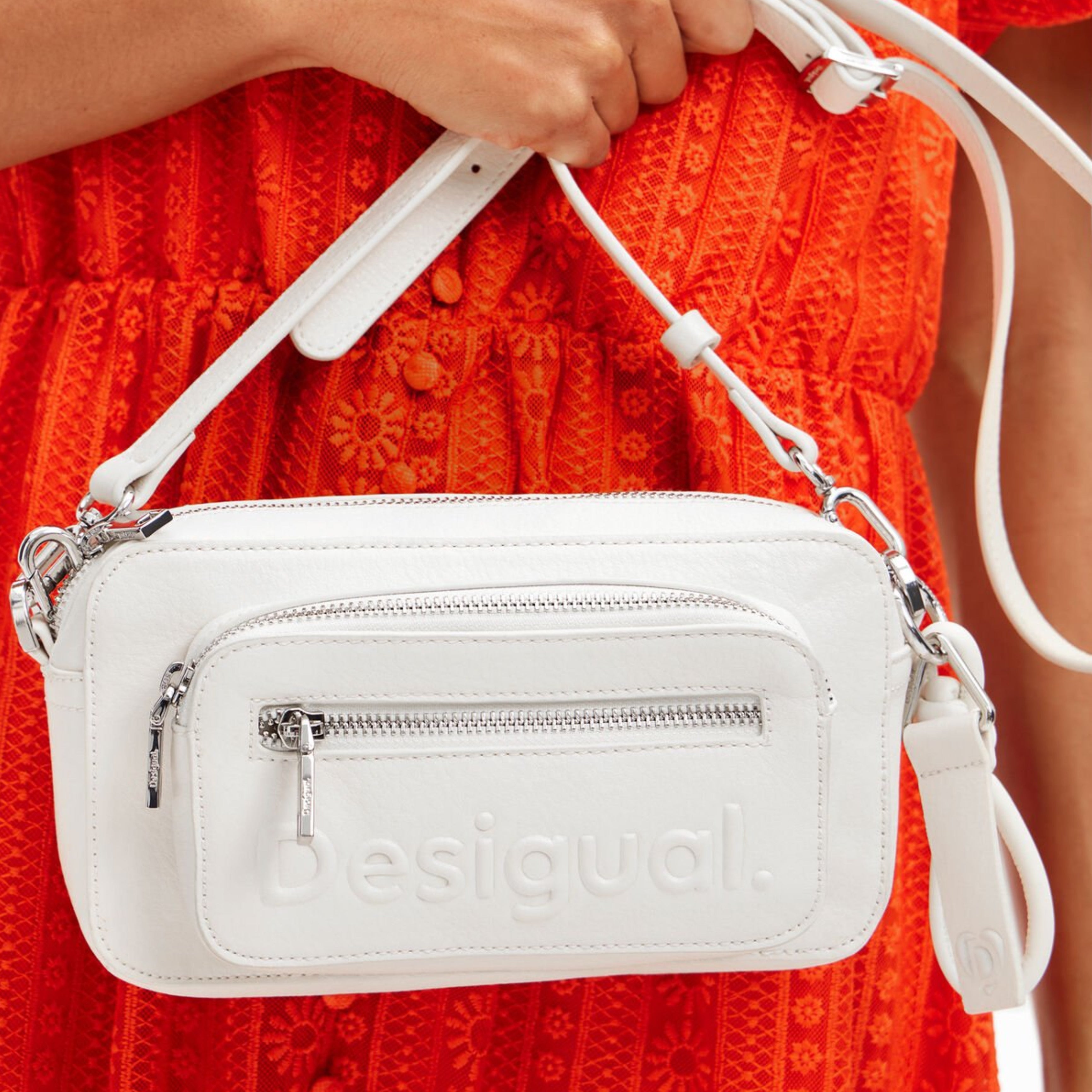 Дамска чанта в бяло Women’s S logo shoulder bag Desigual 24SAXP191021U White