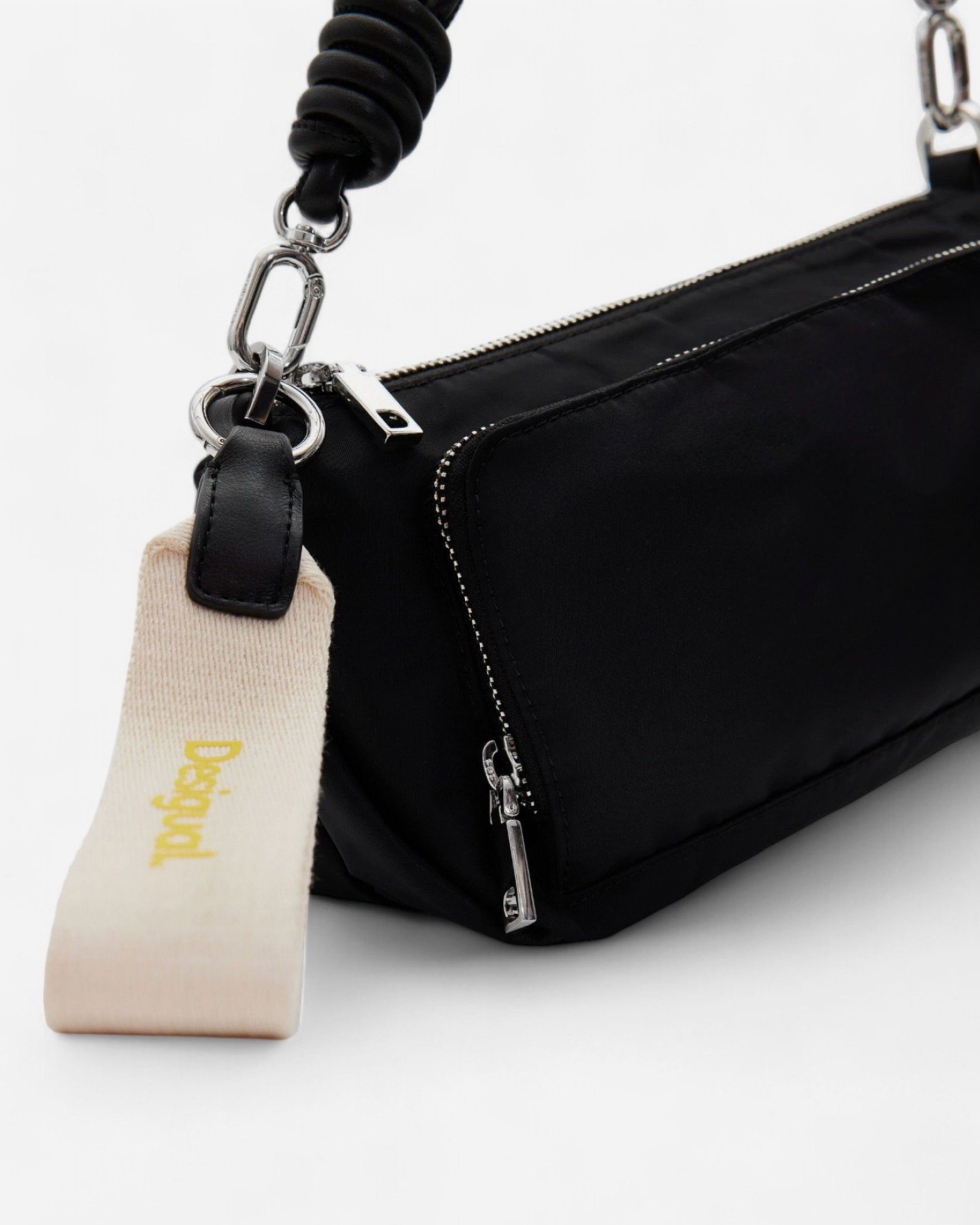 Дамска чанта за рамо в черно Women’s shoulder bag Desigual 24SAXY05 2000U Black