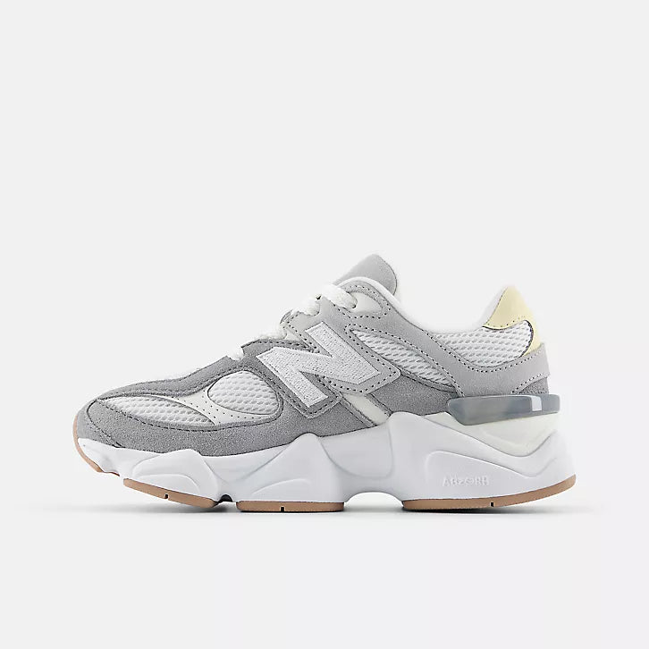 Дамски маратонки New Balance 9060 Women Sneakers GC9060AB Medial View