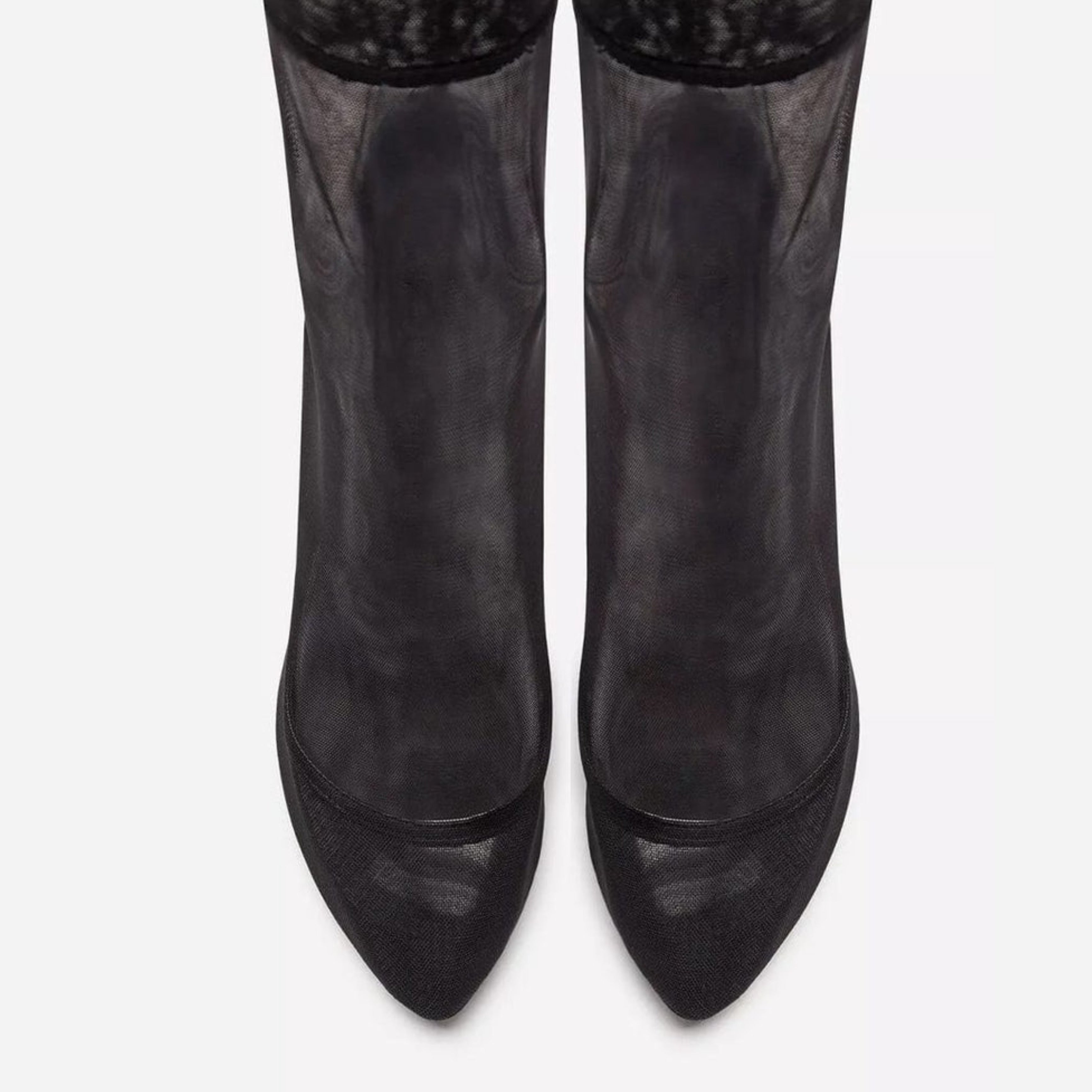 Дамски луксозни обувки на висок ток с мрежест чорап в черно DOLCE & GABBANA Women’s Luxury Black Stretch Socks Heels