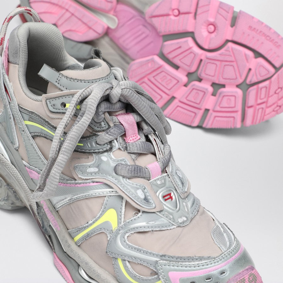 Balenciaga Runner 2.0 Women Sneakers Close-Up