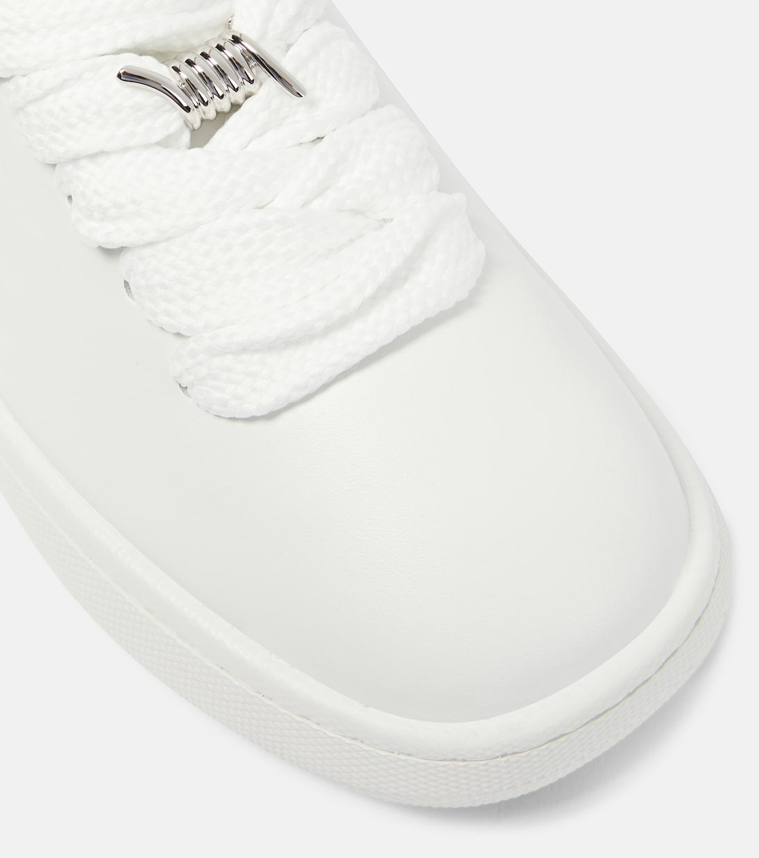 Дамски кецове Women’s sneakers Burberry MPN: 8083385 and code F80772 leather in white round toe view
