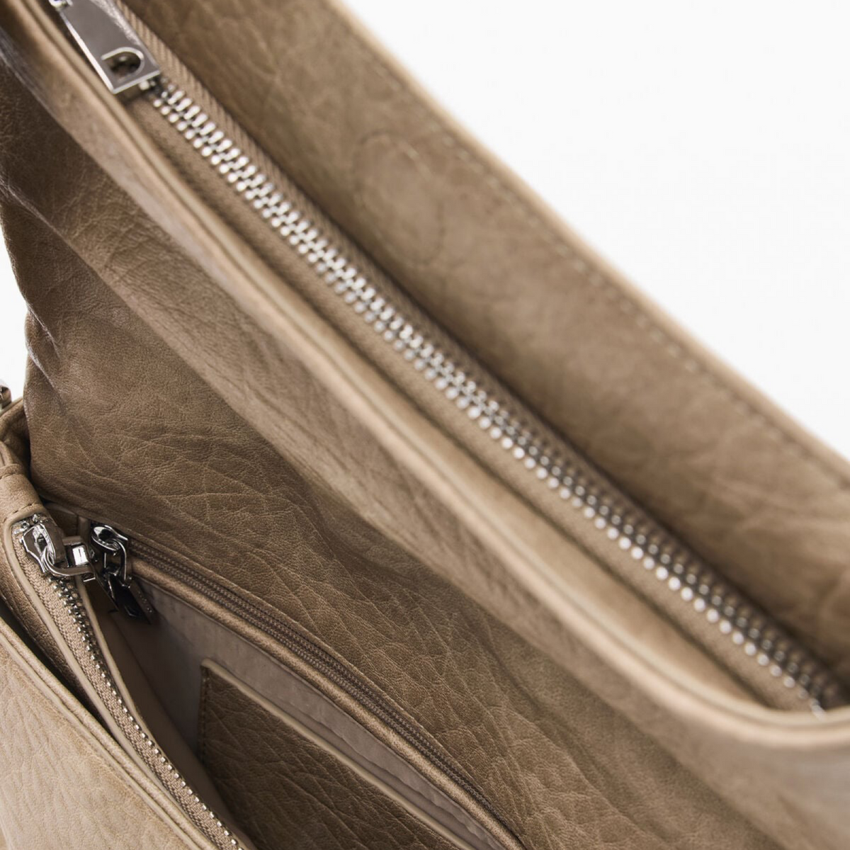 Дамсиа бежова чанта Desigual Women Crossbody Bag 26WAXP51 1008 Inside View