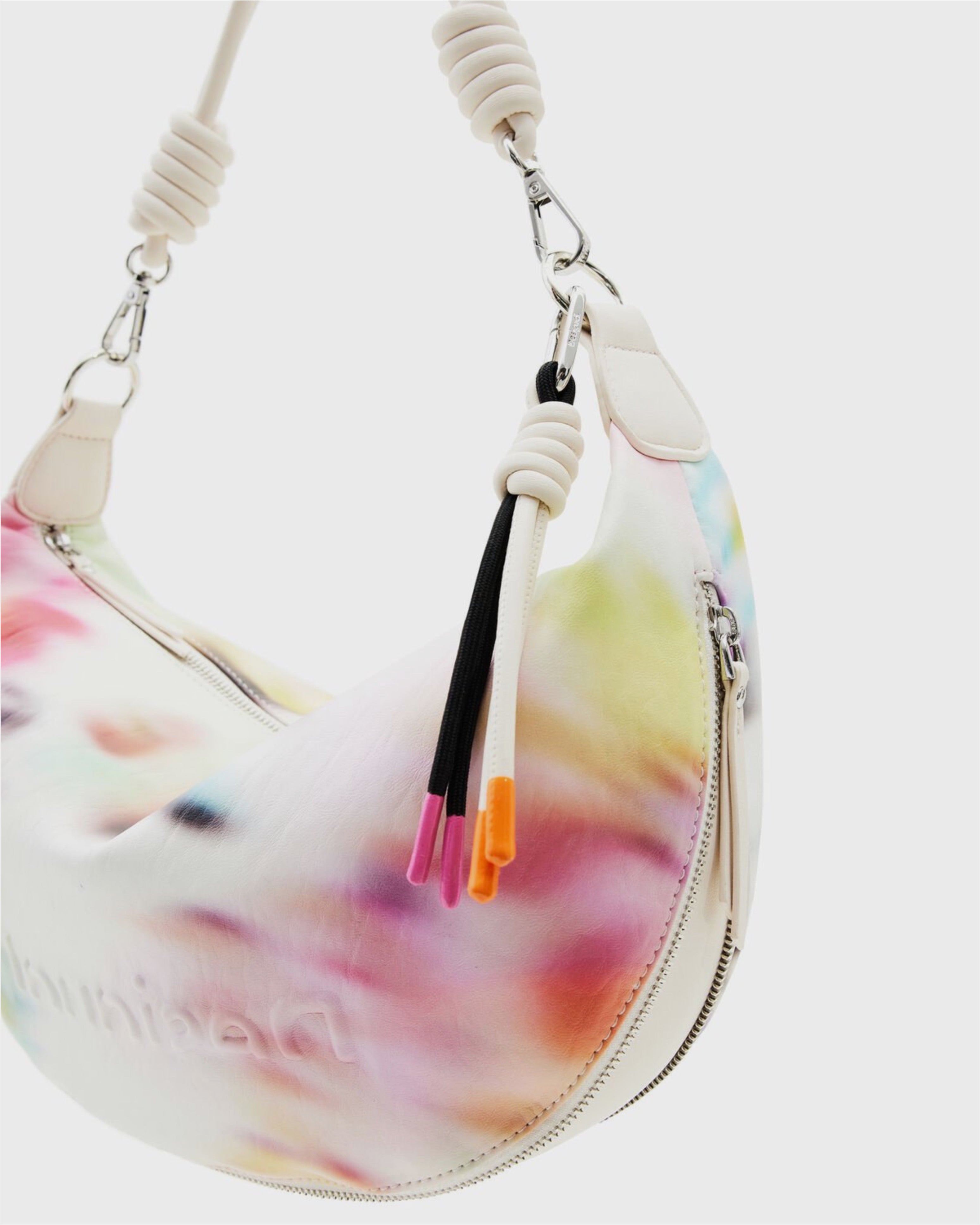 Дамска чанта за рамо Women’s midsize out-of-focus shoulder bag Desigual
23SAXP98 9019U