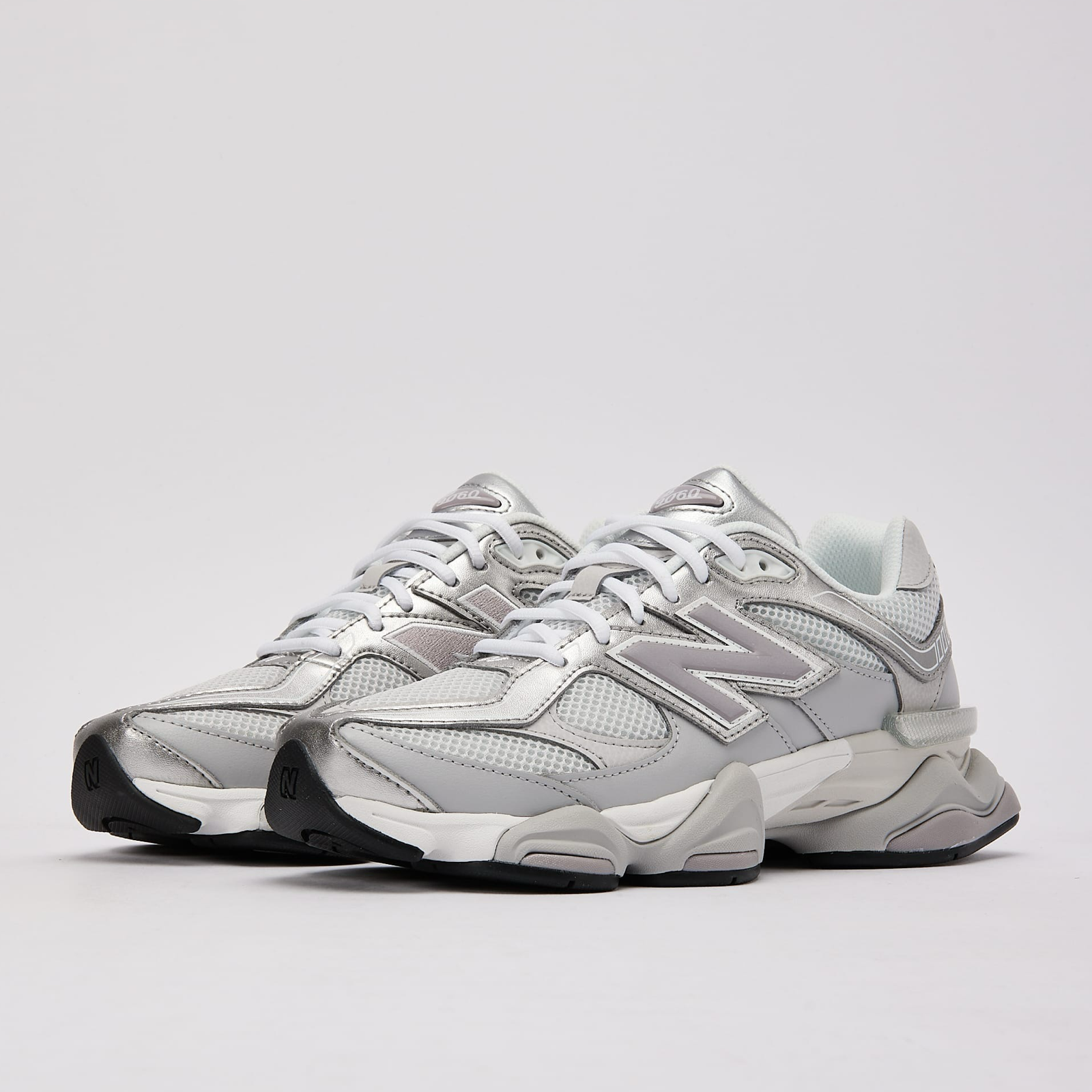 New Balance Women Sneakers