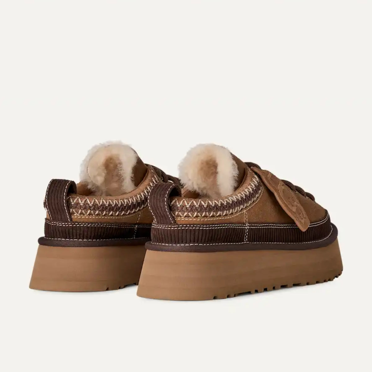 UGG Heritage Women Lace-Up