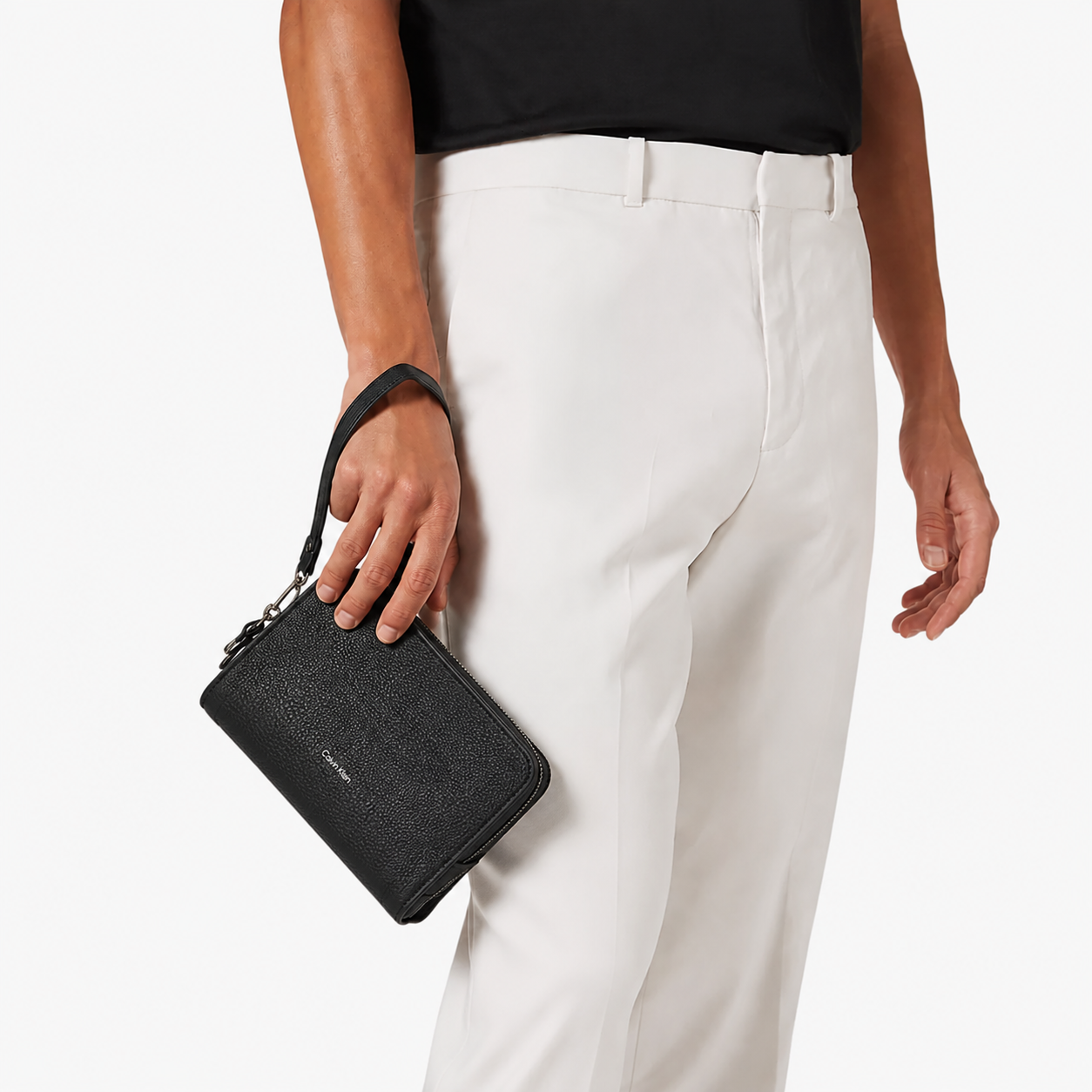 Мъжка клъч чанта Men’s clutch bag Calvin Klein
LV04D1153G UB1 lifestyle view