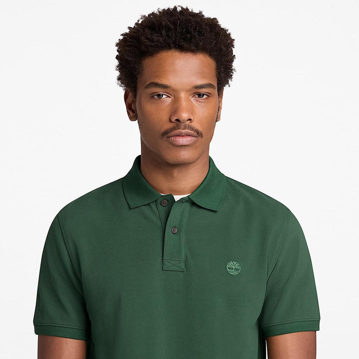 Мъжка тениска Men’s polo shirt Timberland
TB0A6VDP A6X Green close up view