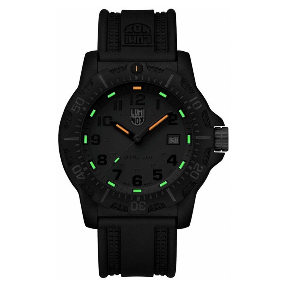 Мъжки часовник Men’s watch Luminox Black Ops XL8882F night view