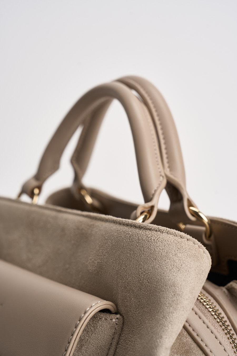 Дамска чанта за ръка Women’s handbag Armani Exchange XW001545 AF22630 U6223 Beige detail view