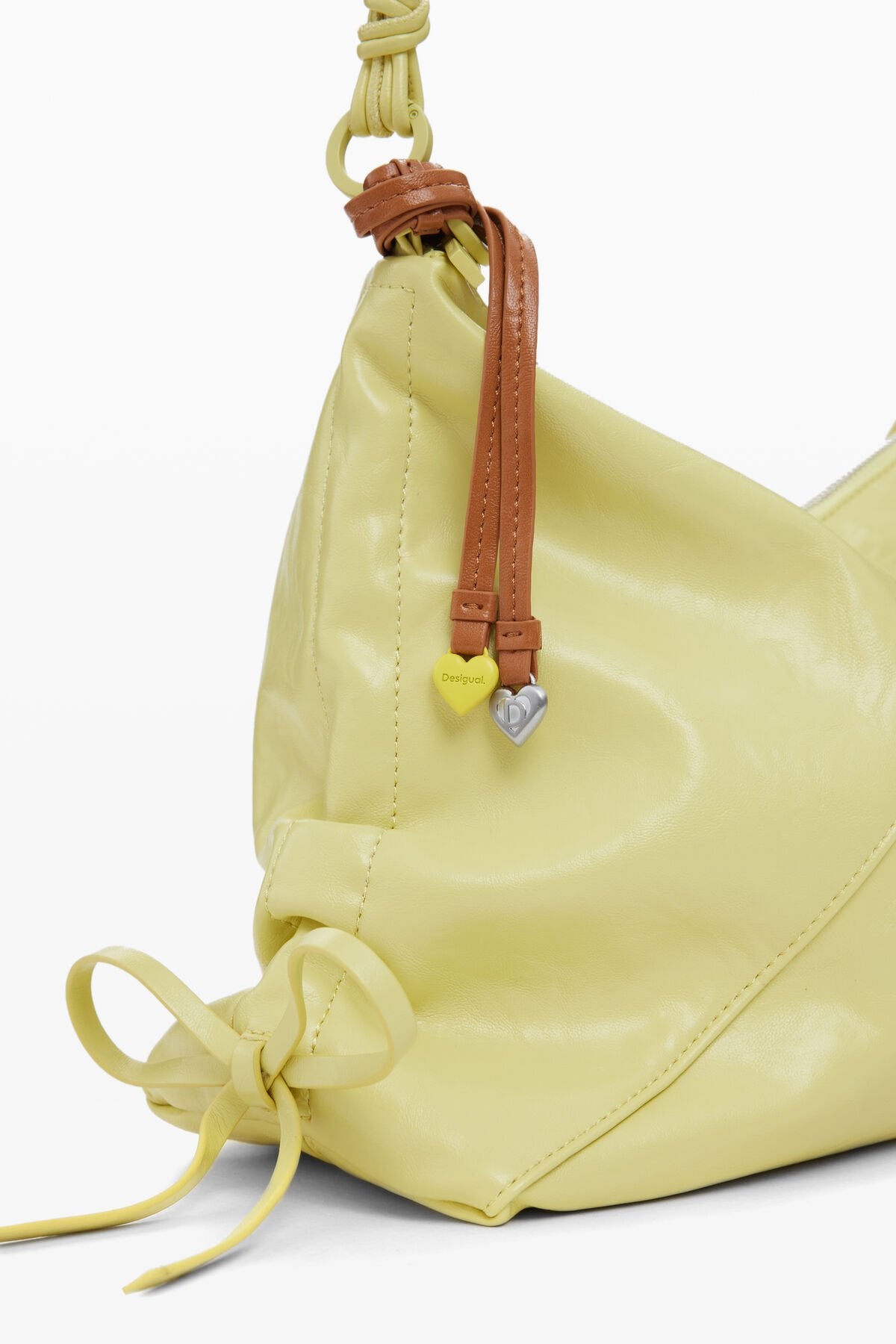 Дамска чанта Women’s handbag Desigual
25WAXPCV4013U Yellow detail view