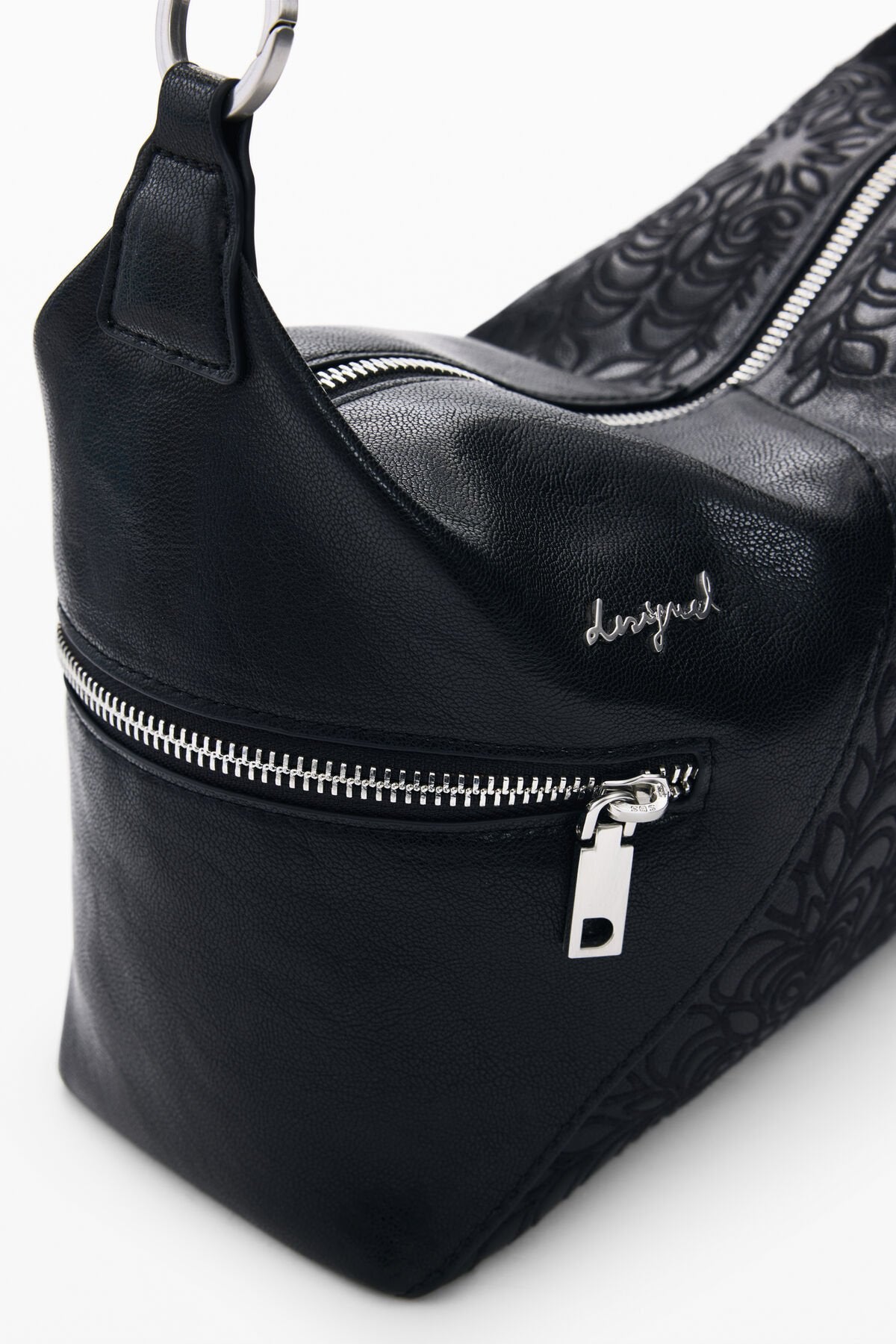 Дамска чанта Women’s handbag Desigual
26SAXPAW 2000 Black detail view