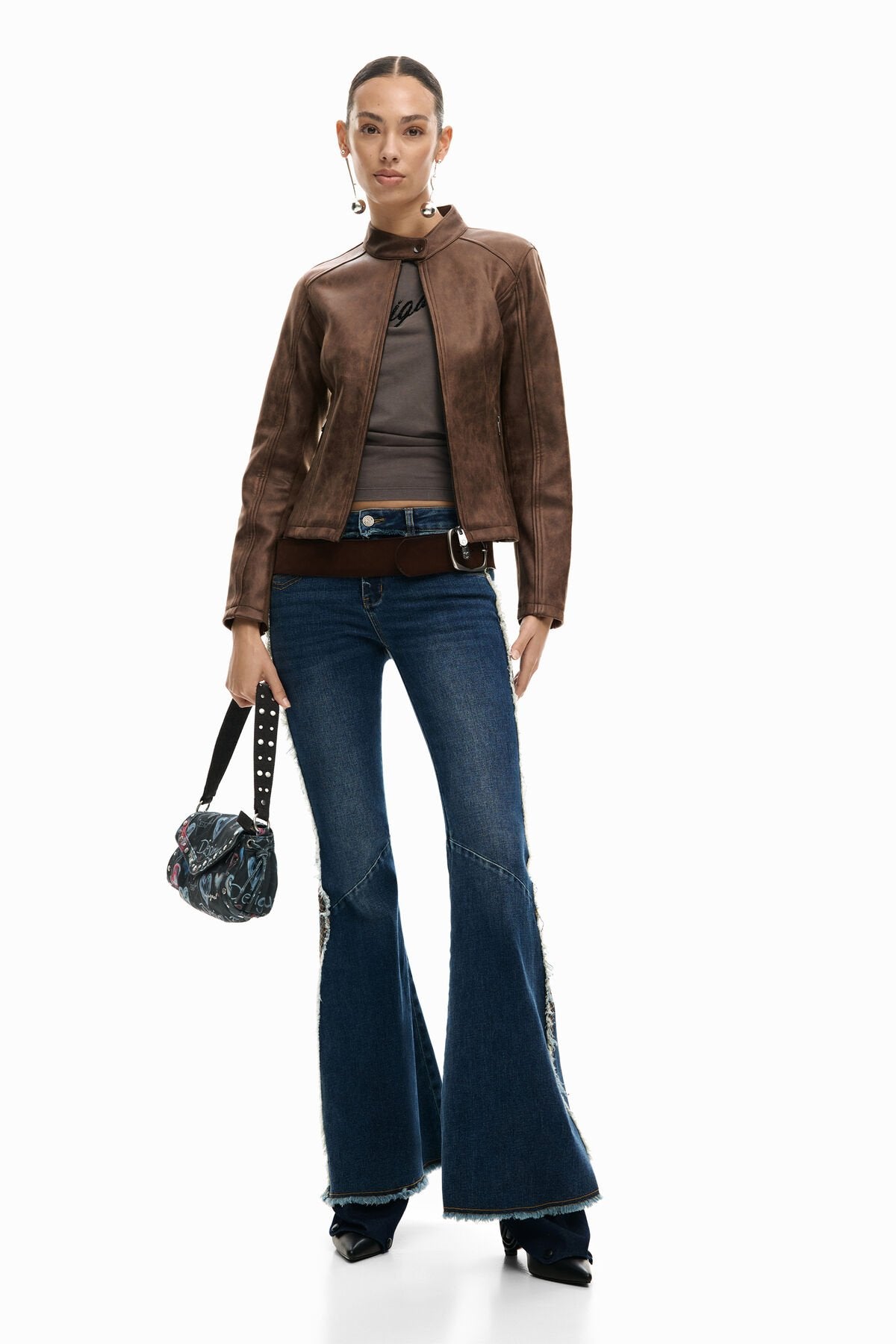 Дамско кожено яке Women’s leather jacket Desigual 26SWEW106029 Brown head to toe view