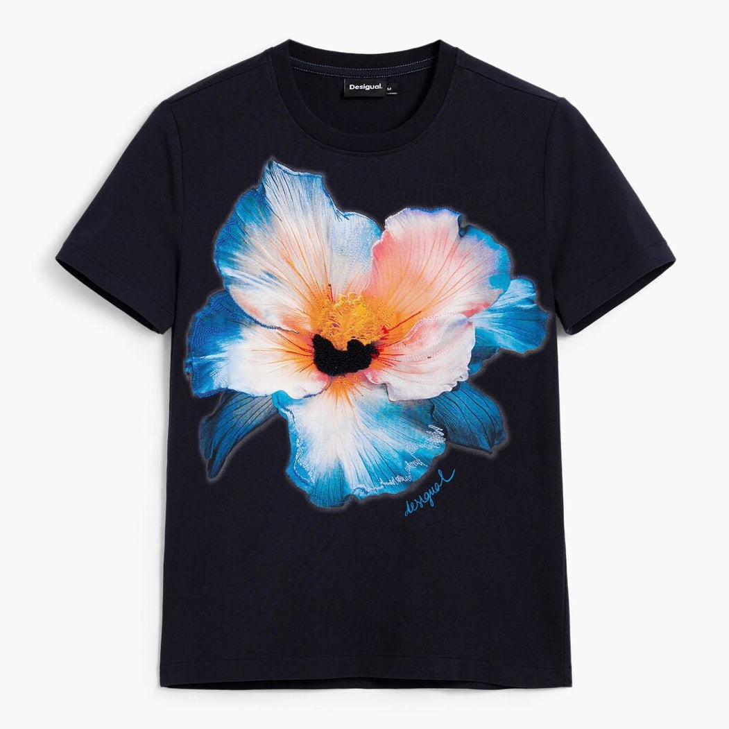 Дамска тениса Women’s t-shirt Desigual
26SWTK035000 Dark Blue