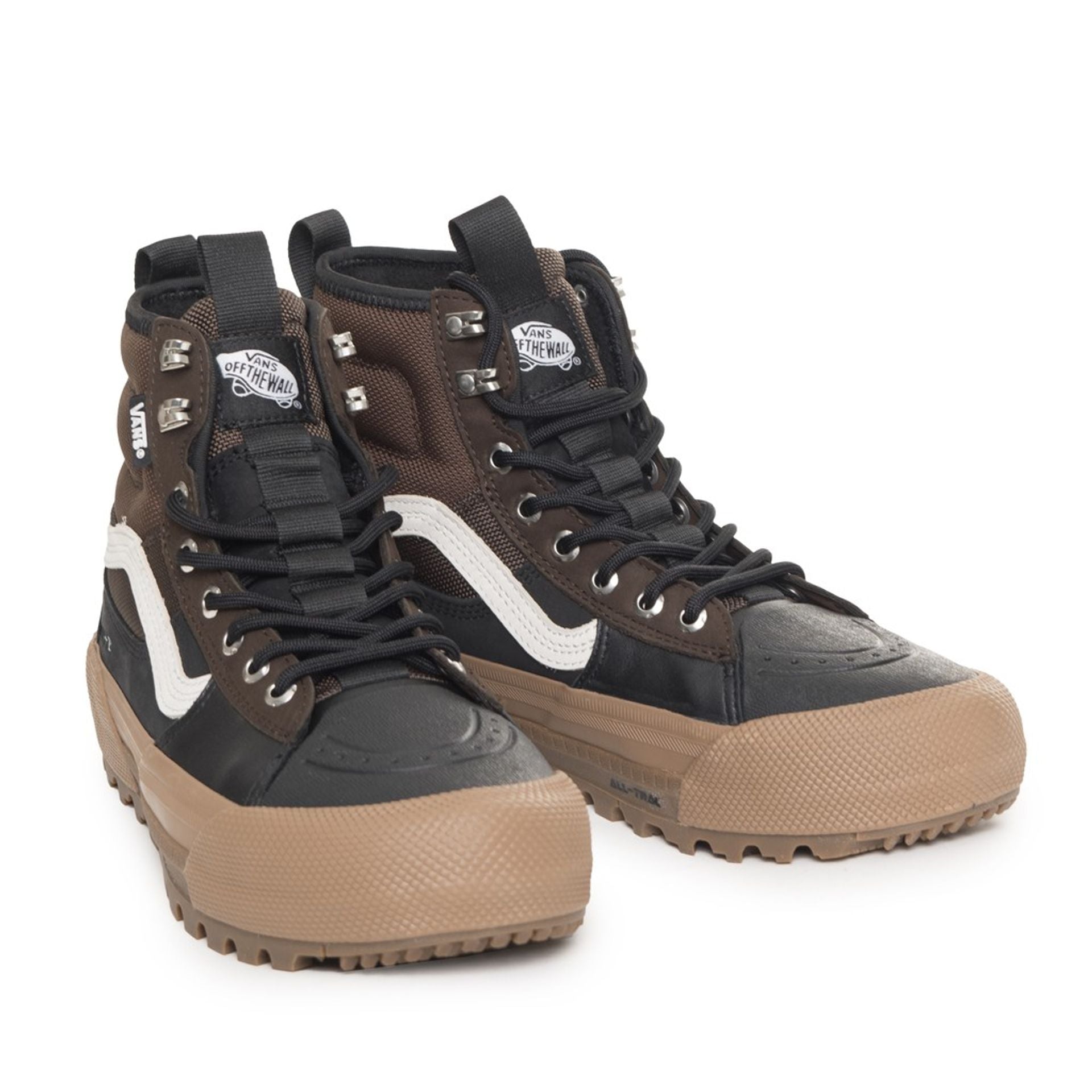 Дамски кецове Women’s high Gore-Tex sneakers Vans VN0A5I114AR1 VN4AR front view