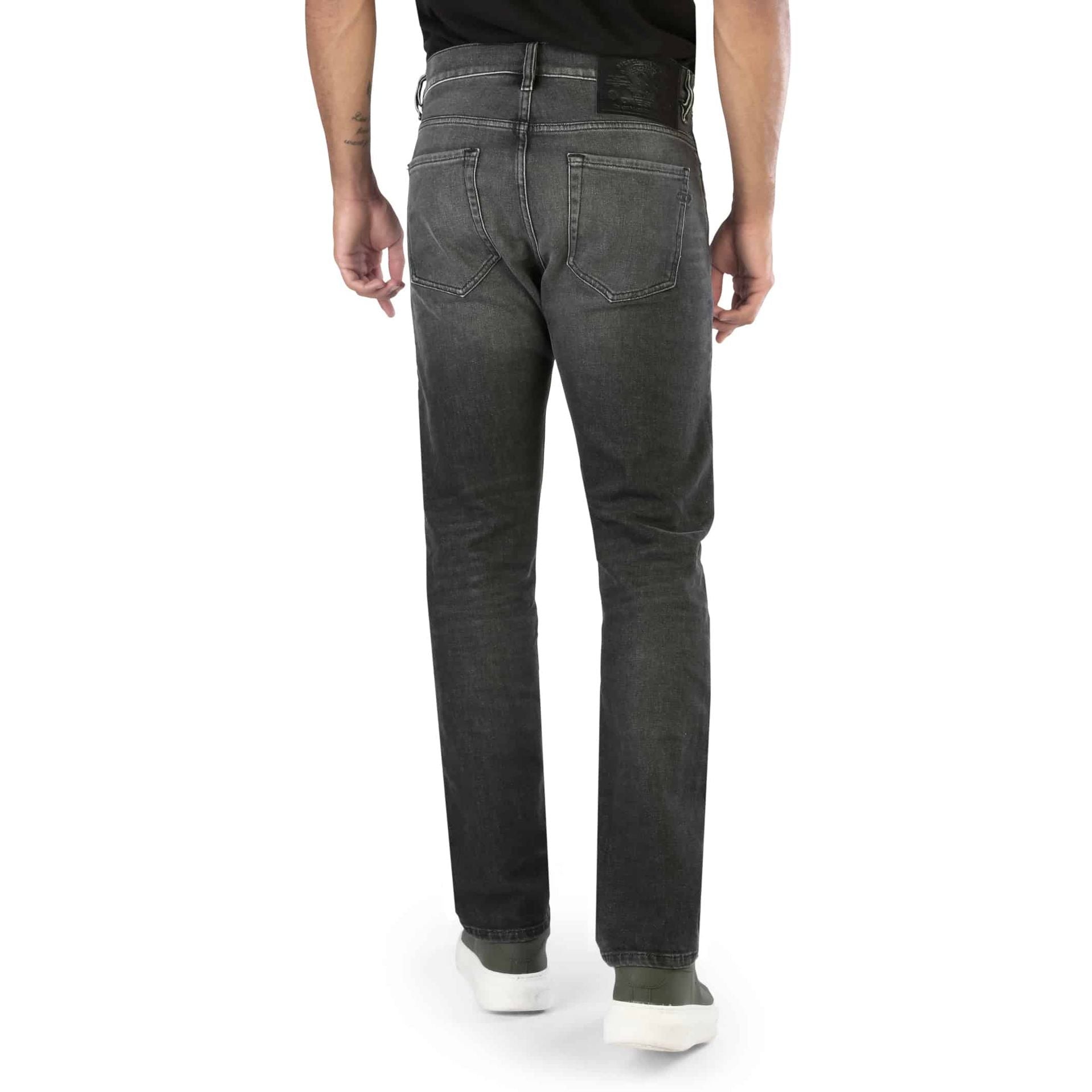 Мъжки дънки Men’s jeans Diesel
D-VIKER L32 A03336 09B42 02